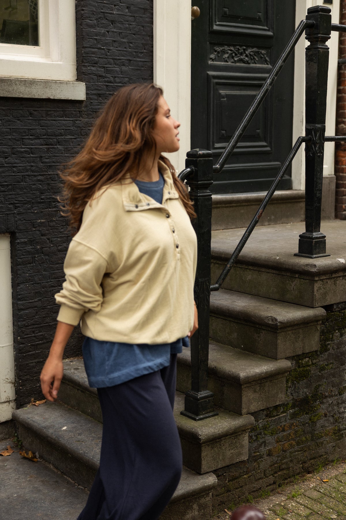 MABEL BUTTON SWEATER ECRU
