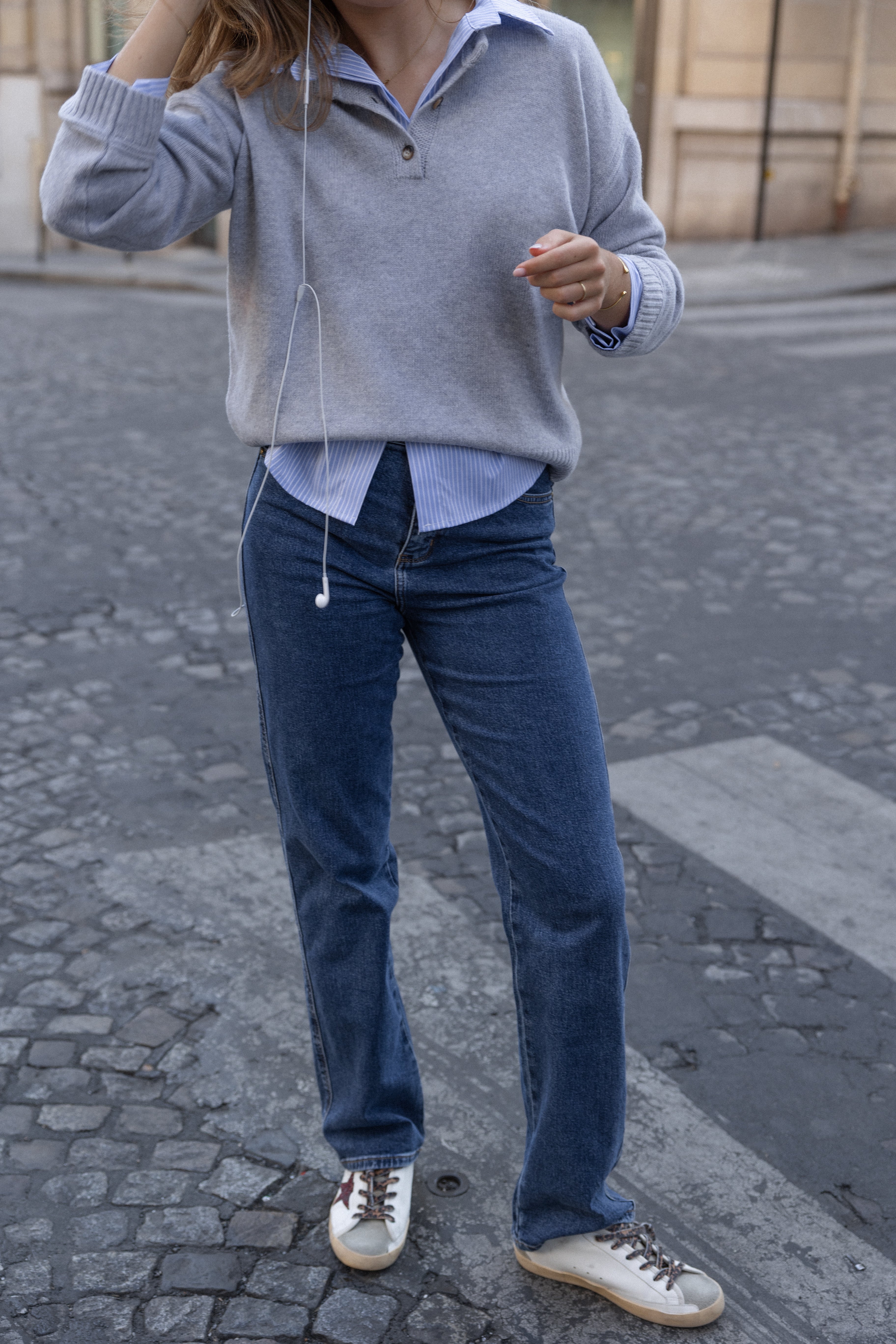 100% WOOL BUTTON KNIT GREY