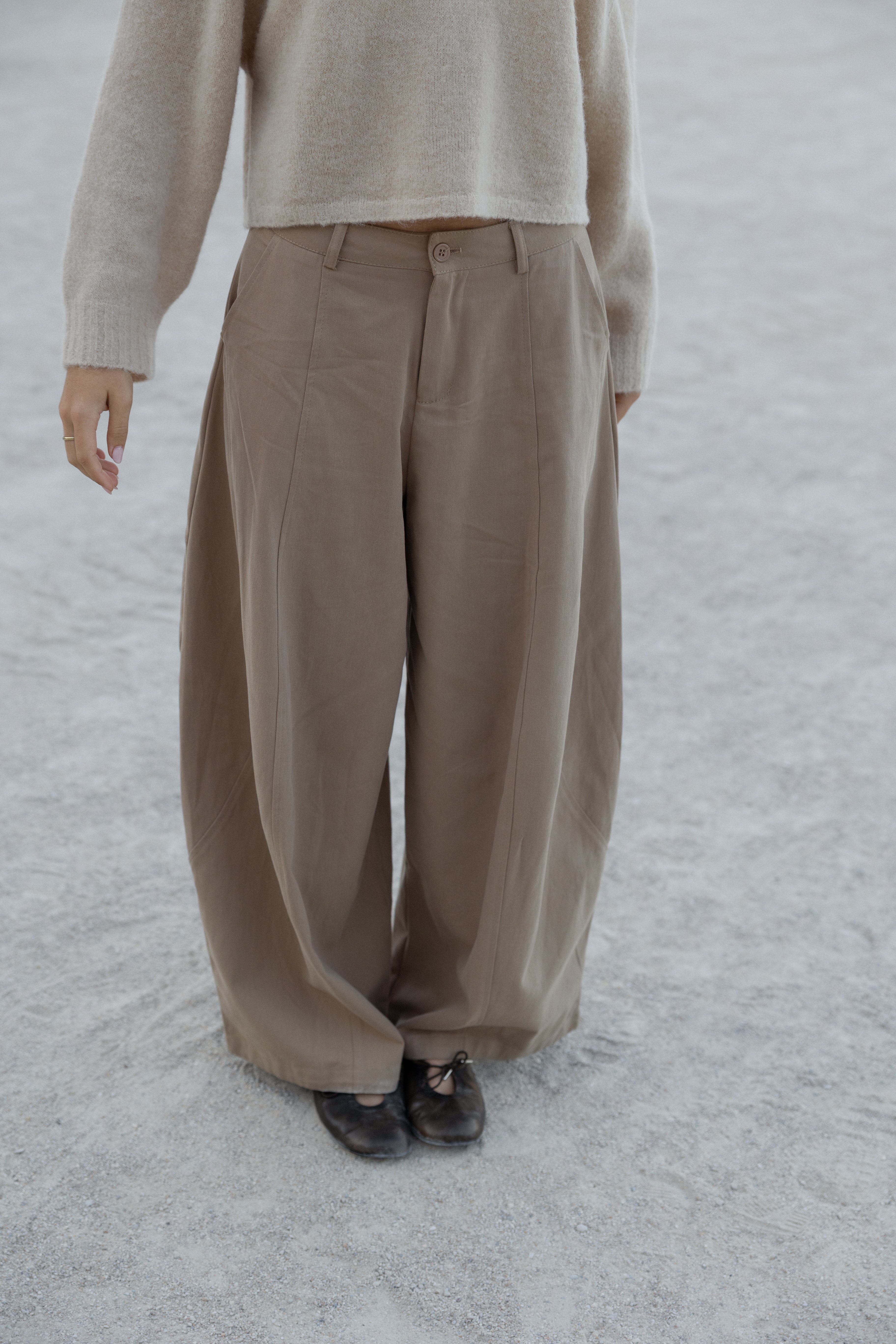 MAUREEN BALLOON PANTS CAMEL