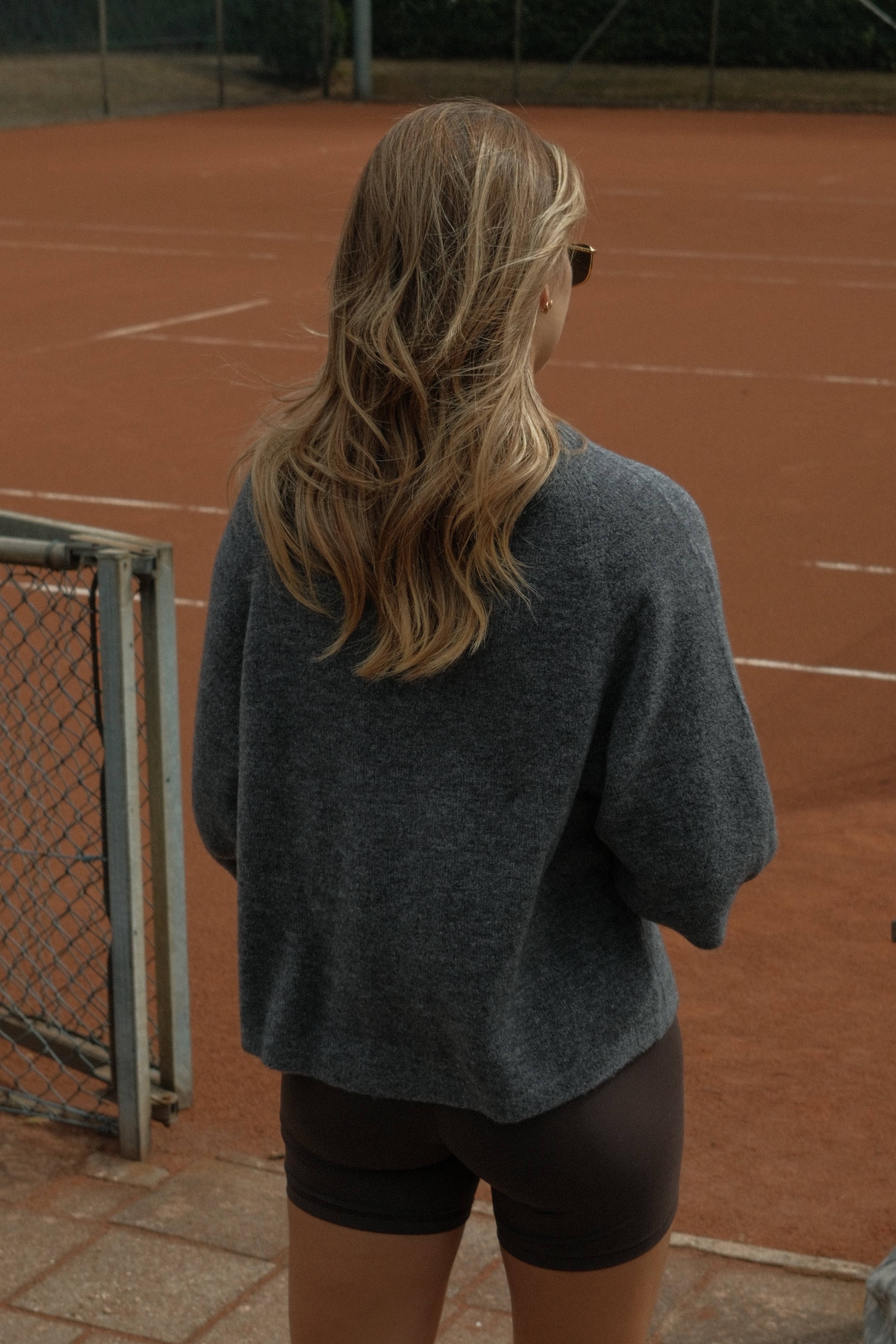 THE SAAR KNIT GREY