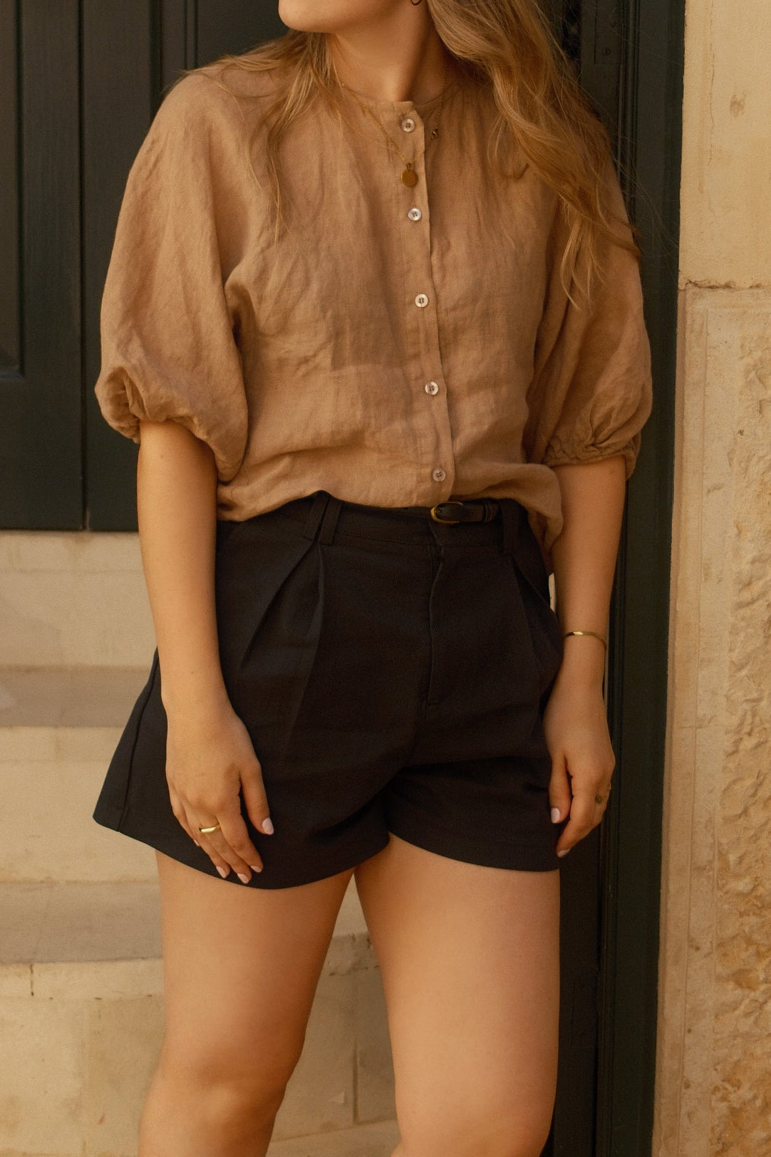 PHOEBE SHORT BLACK