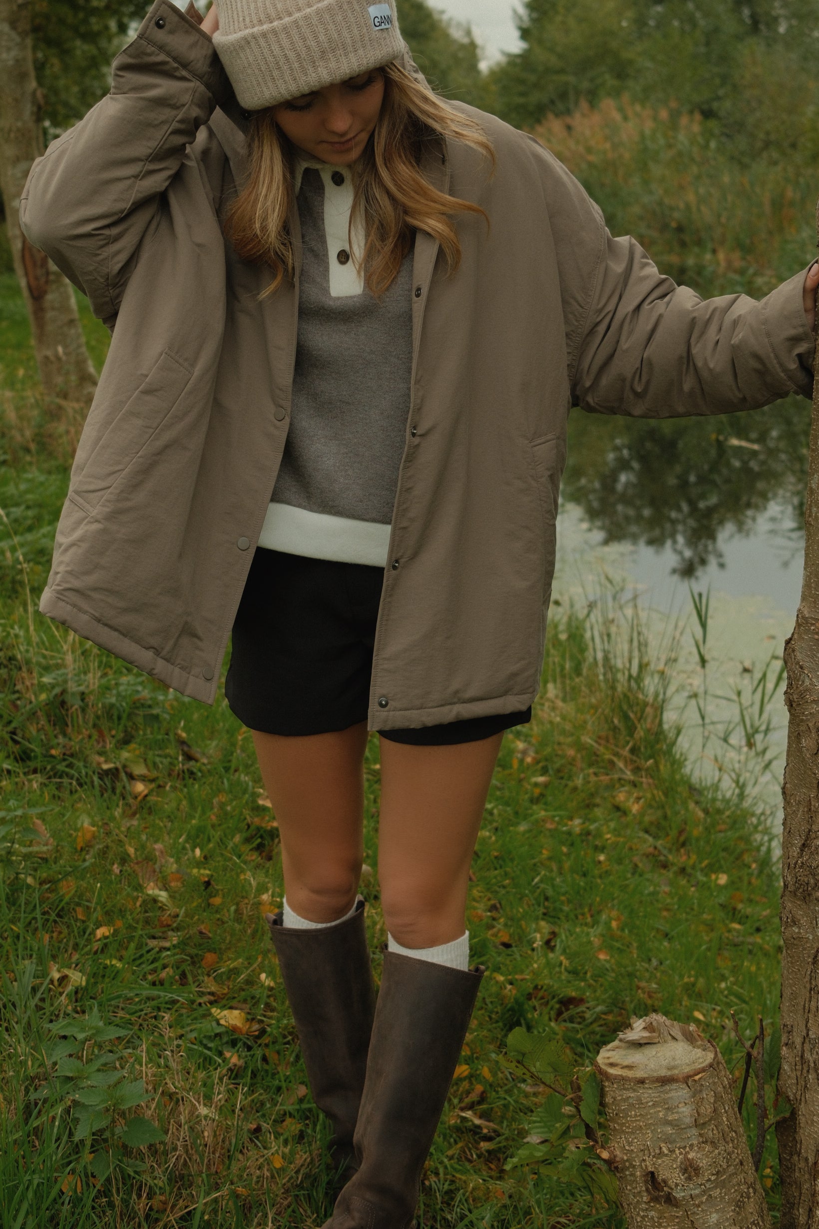 THE HARRIS PUFFER COAT TAUPE