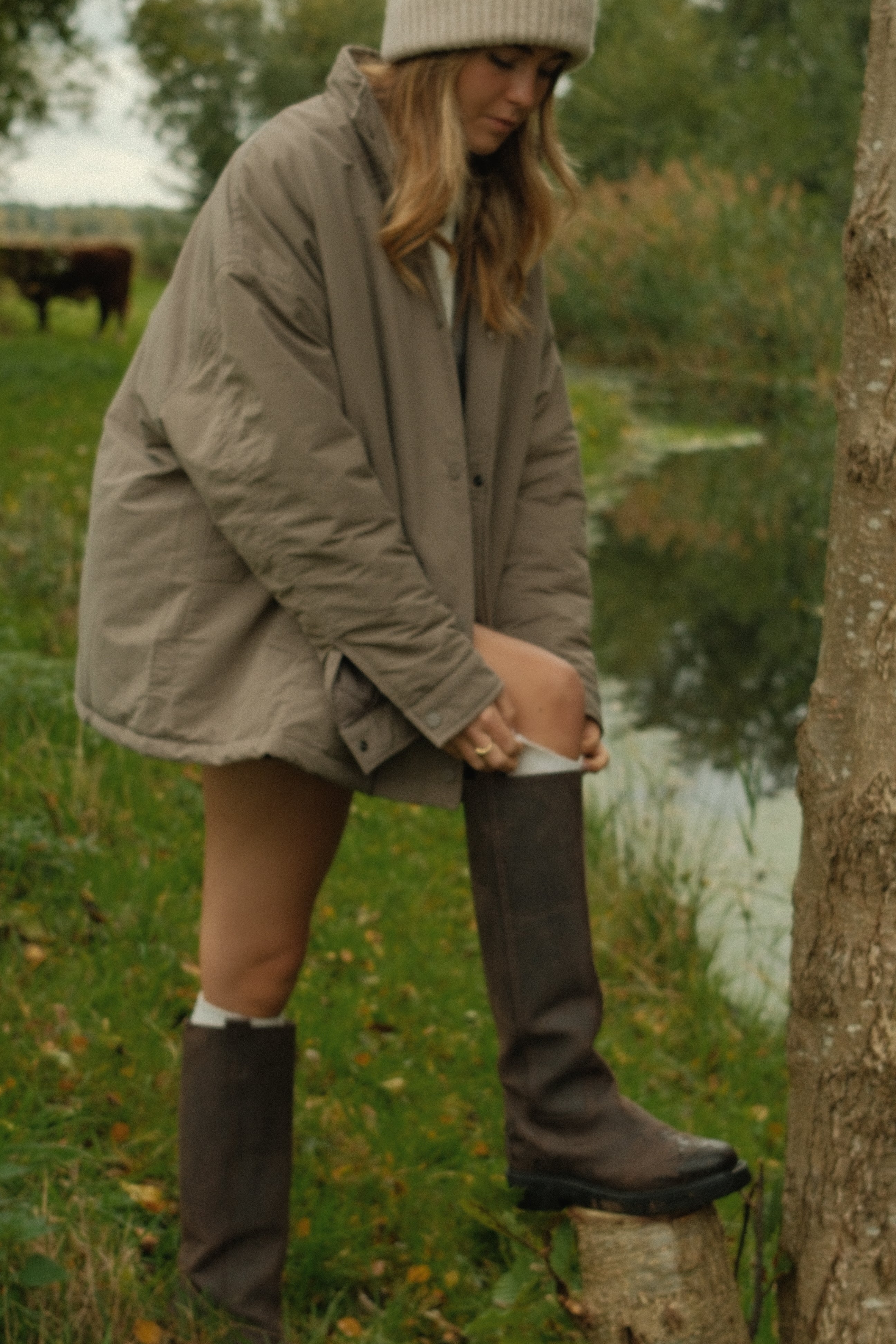 THE HARRIS PUFFER COAT TAUPE