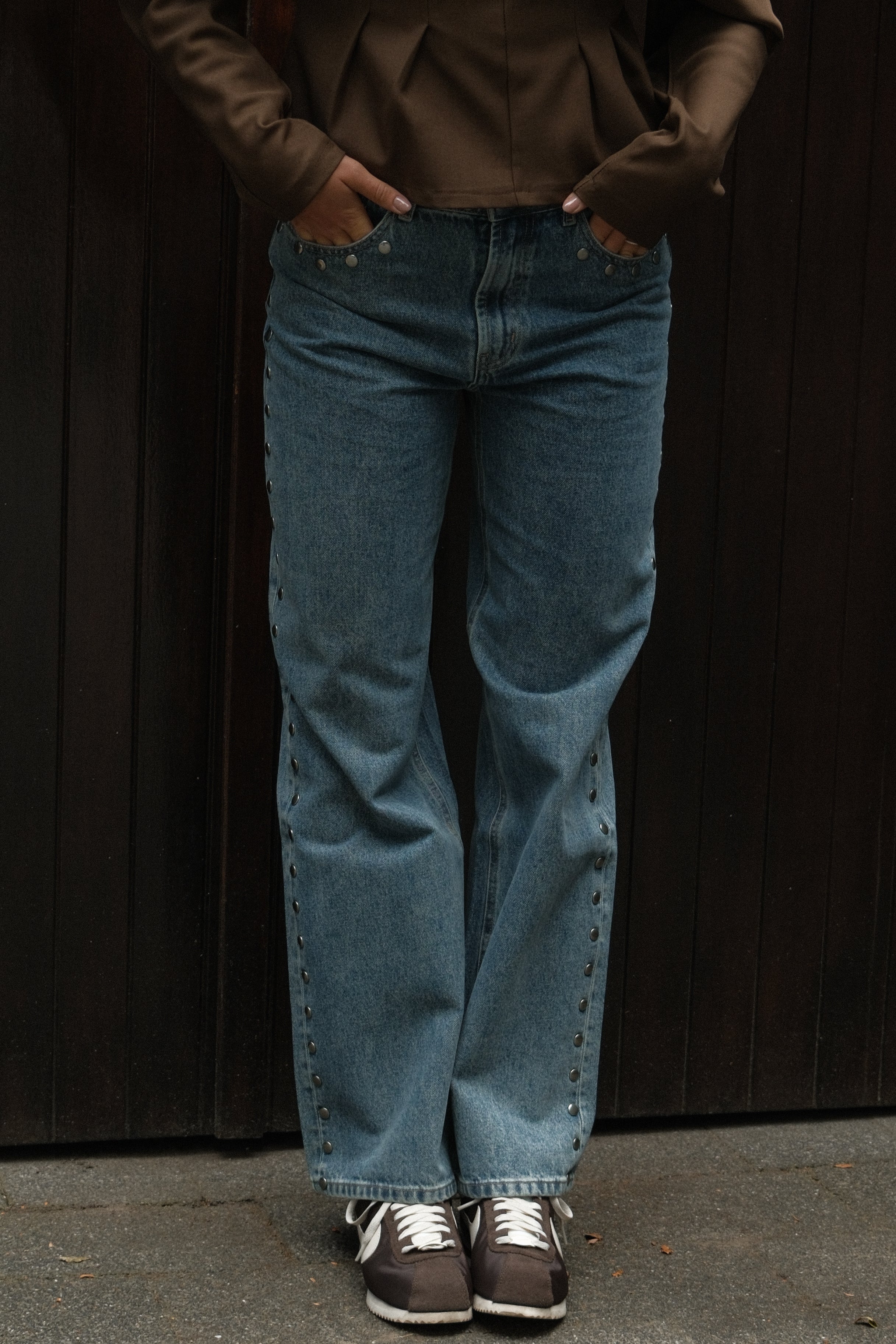 THE STUDDED STRAIGHT JEANS
