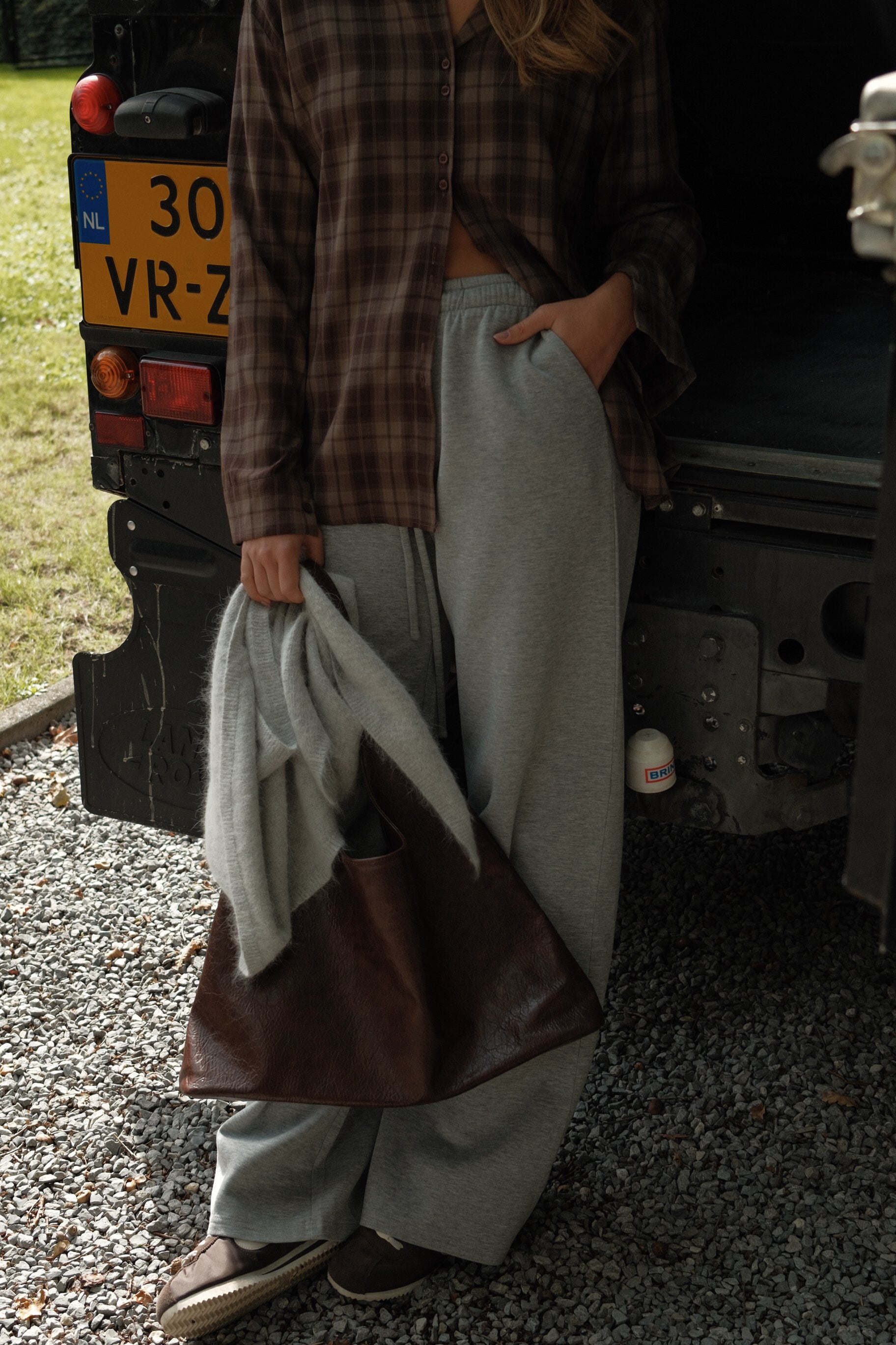 THE VINTAGE SHOULDER BAG