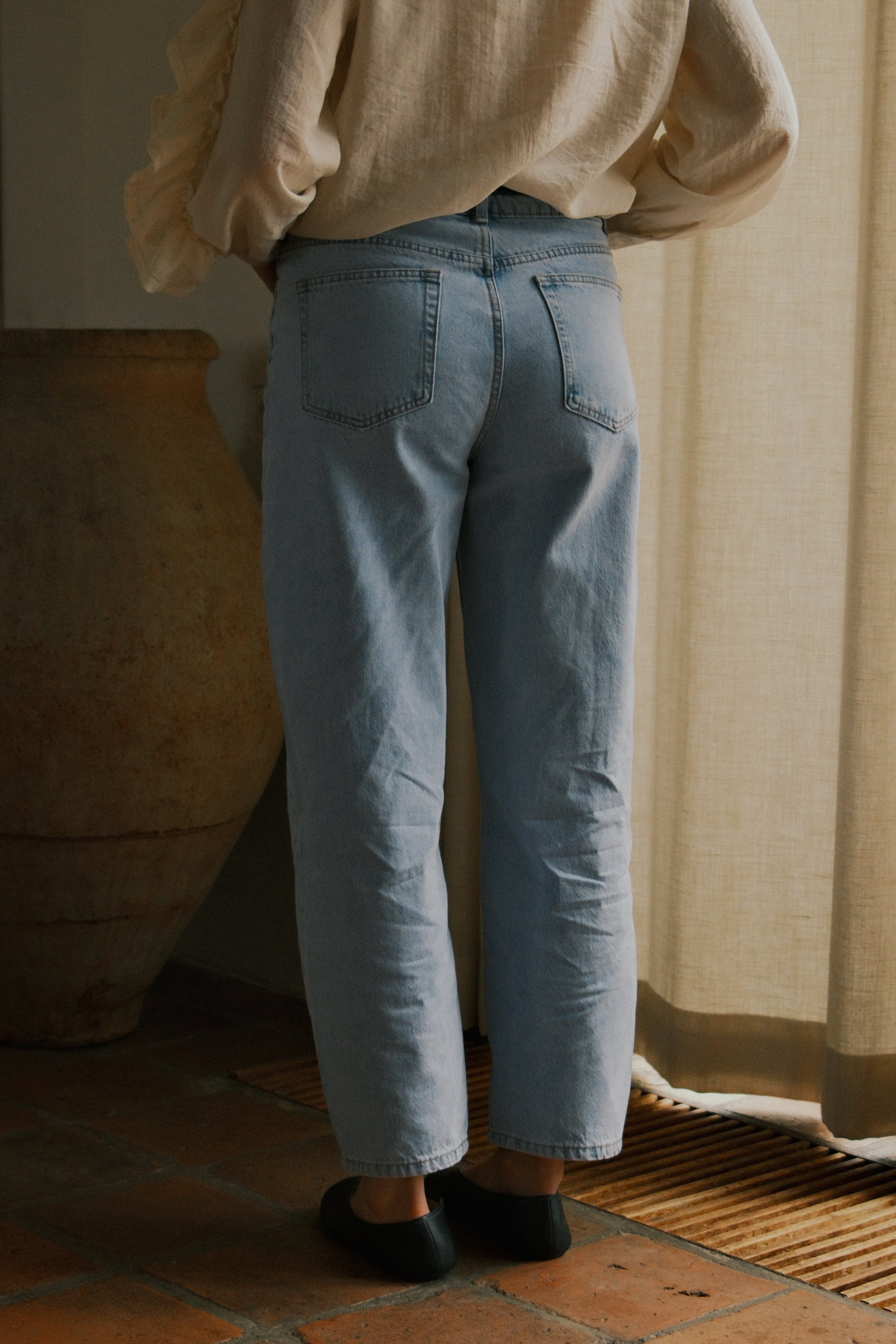 AMÉLIE MID WAIST BARREL JEANS