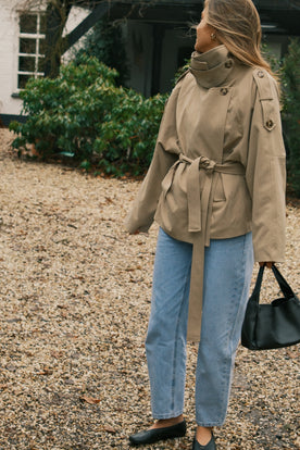 AMÉLIE MID WAIST BARREL JEANS