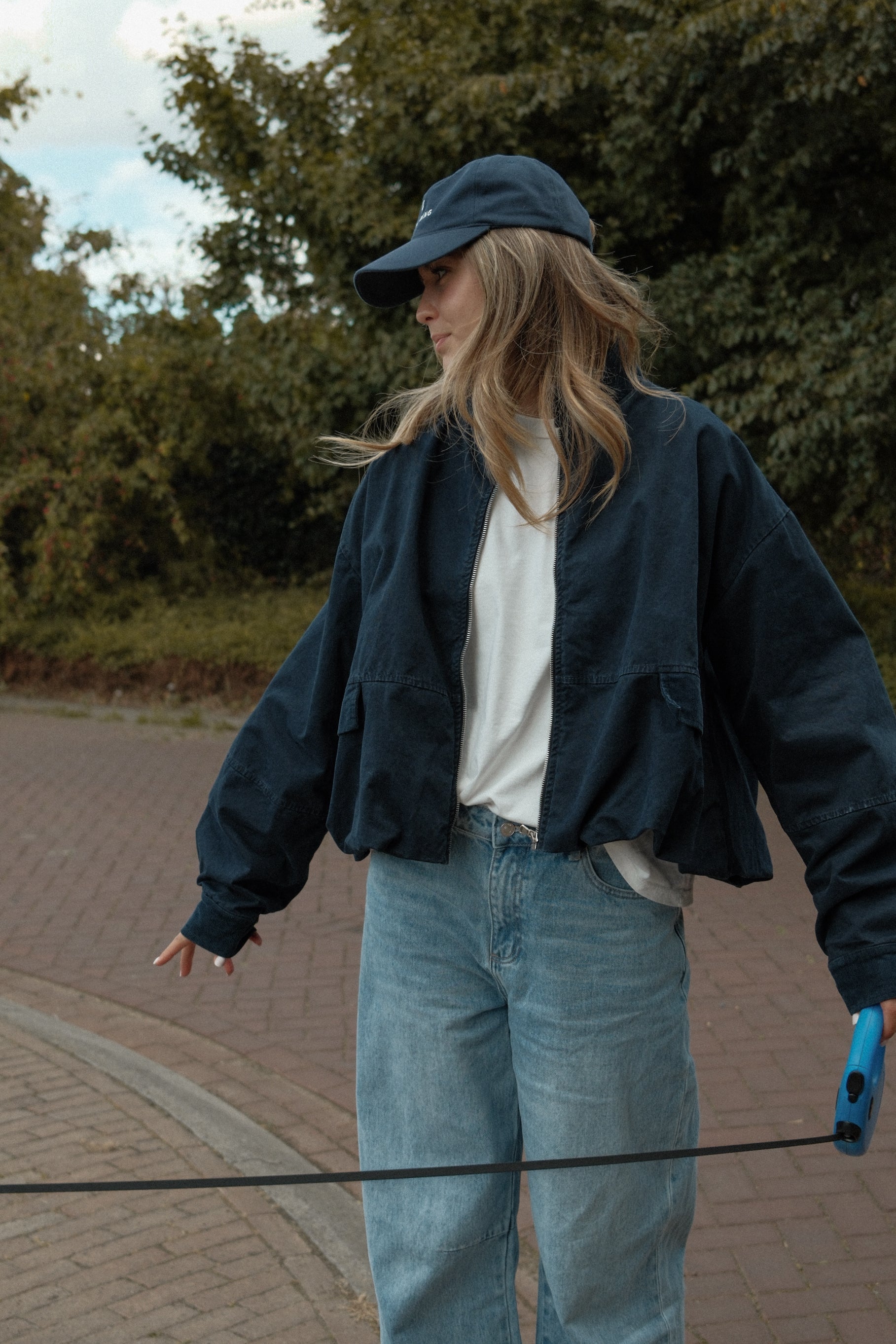 SIGNATURE BOMBER JACKET NAVY