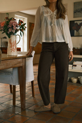 AMÉLIE MID WAIST BARREL JEANS CHOCO