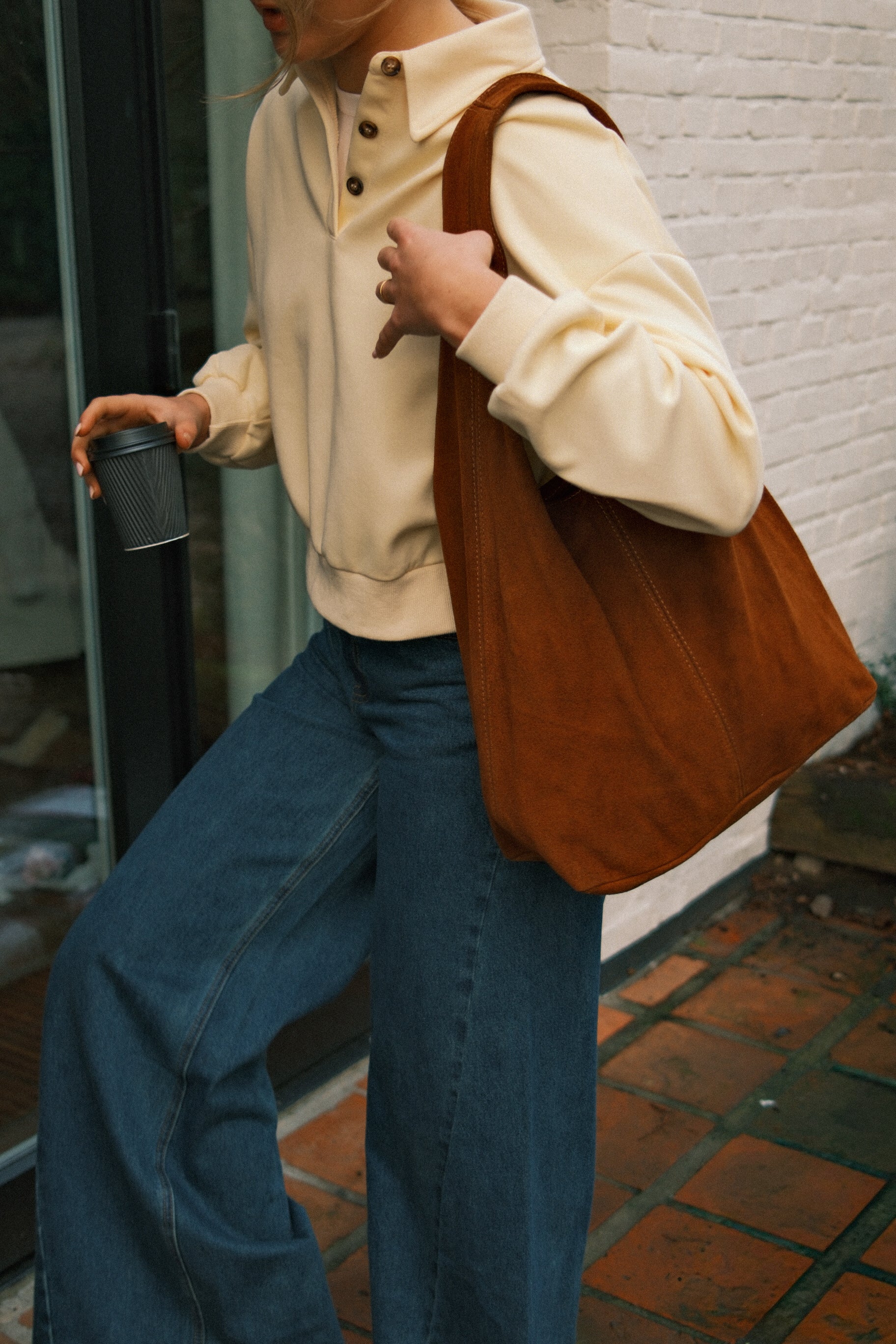 THE HAILEY SHOULDER BAG COGNAC