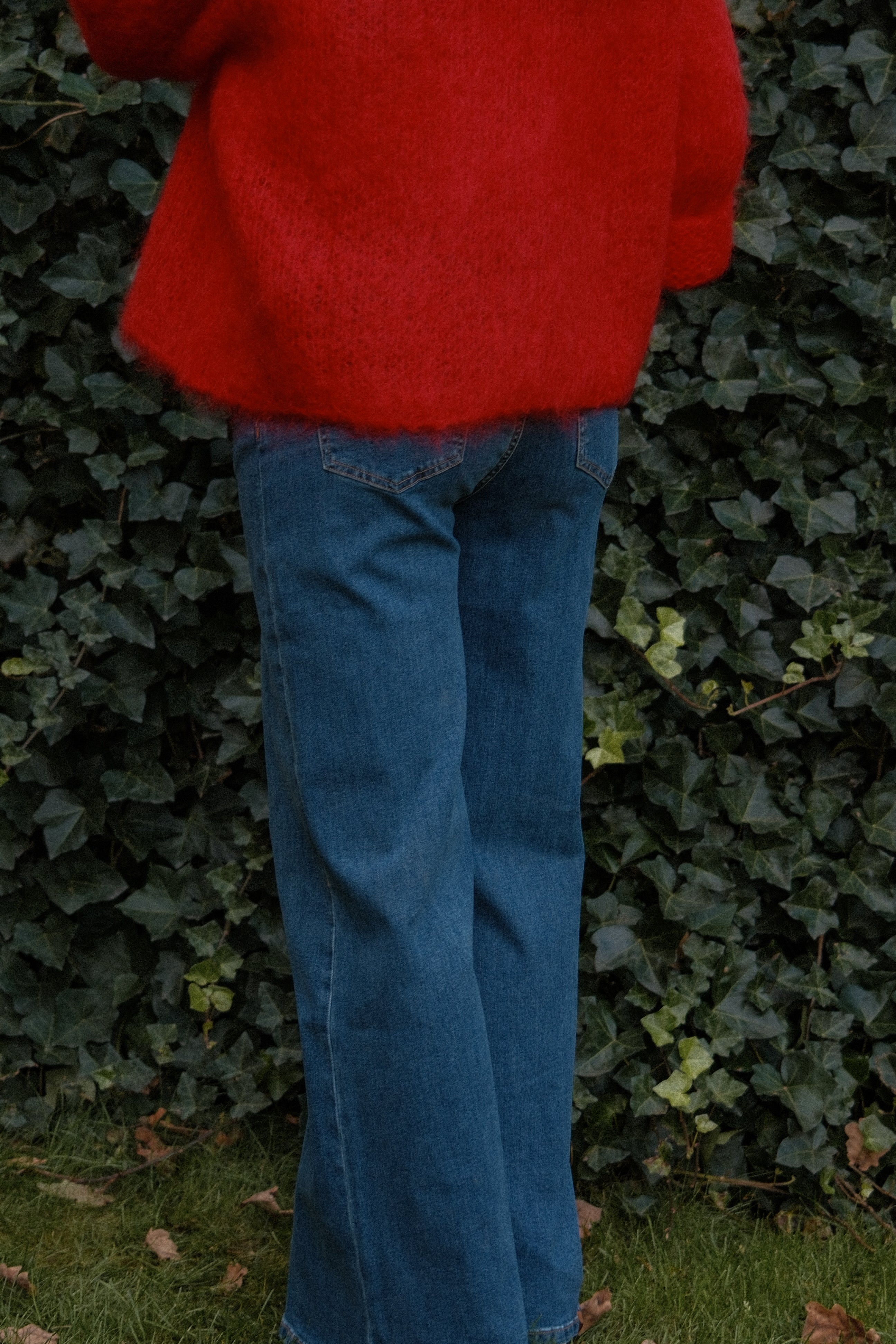 THE MODERN WIDE JEANS