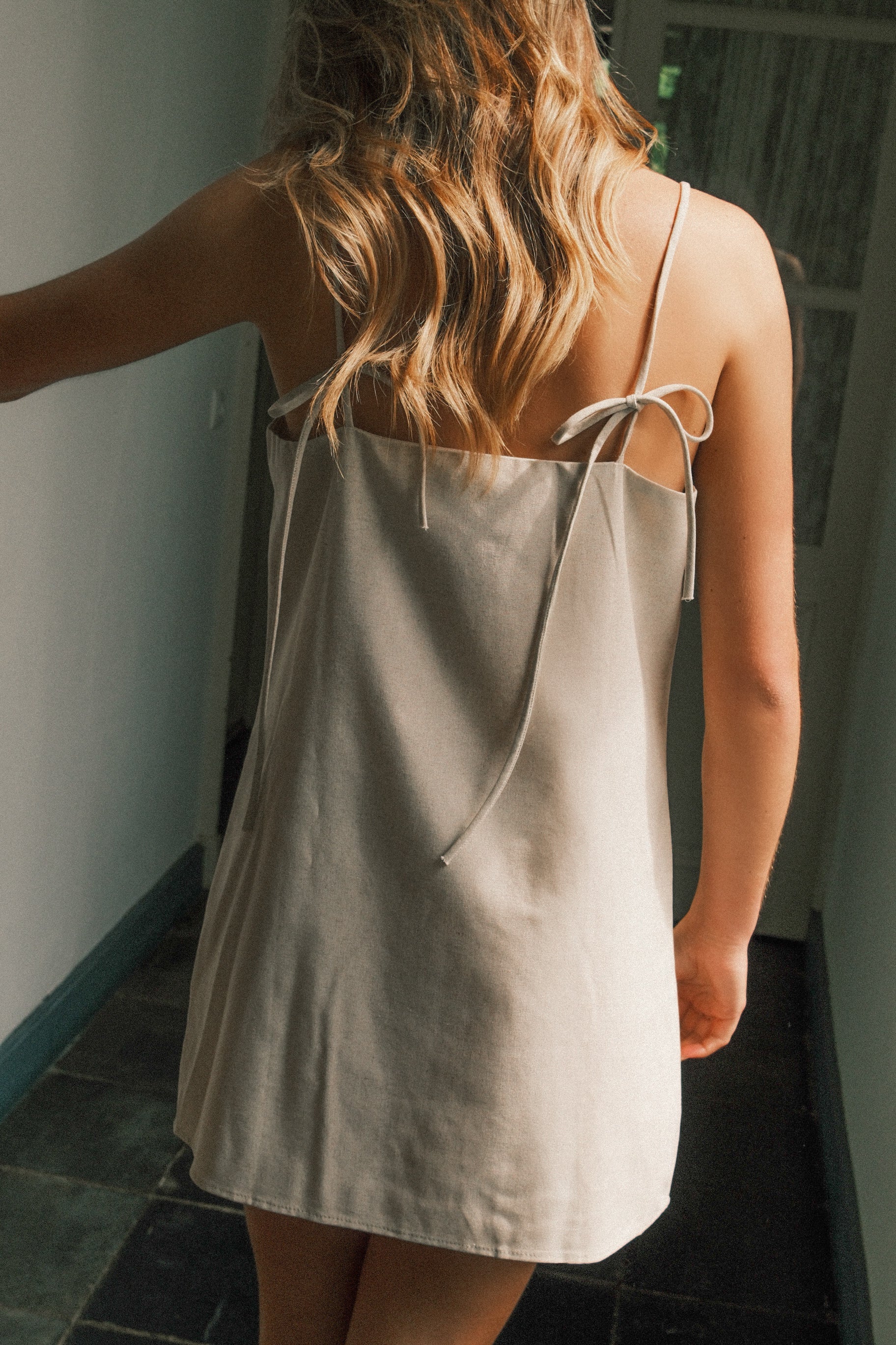 CLAIRE DRESS BEIGE