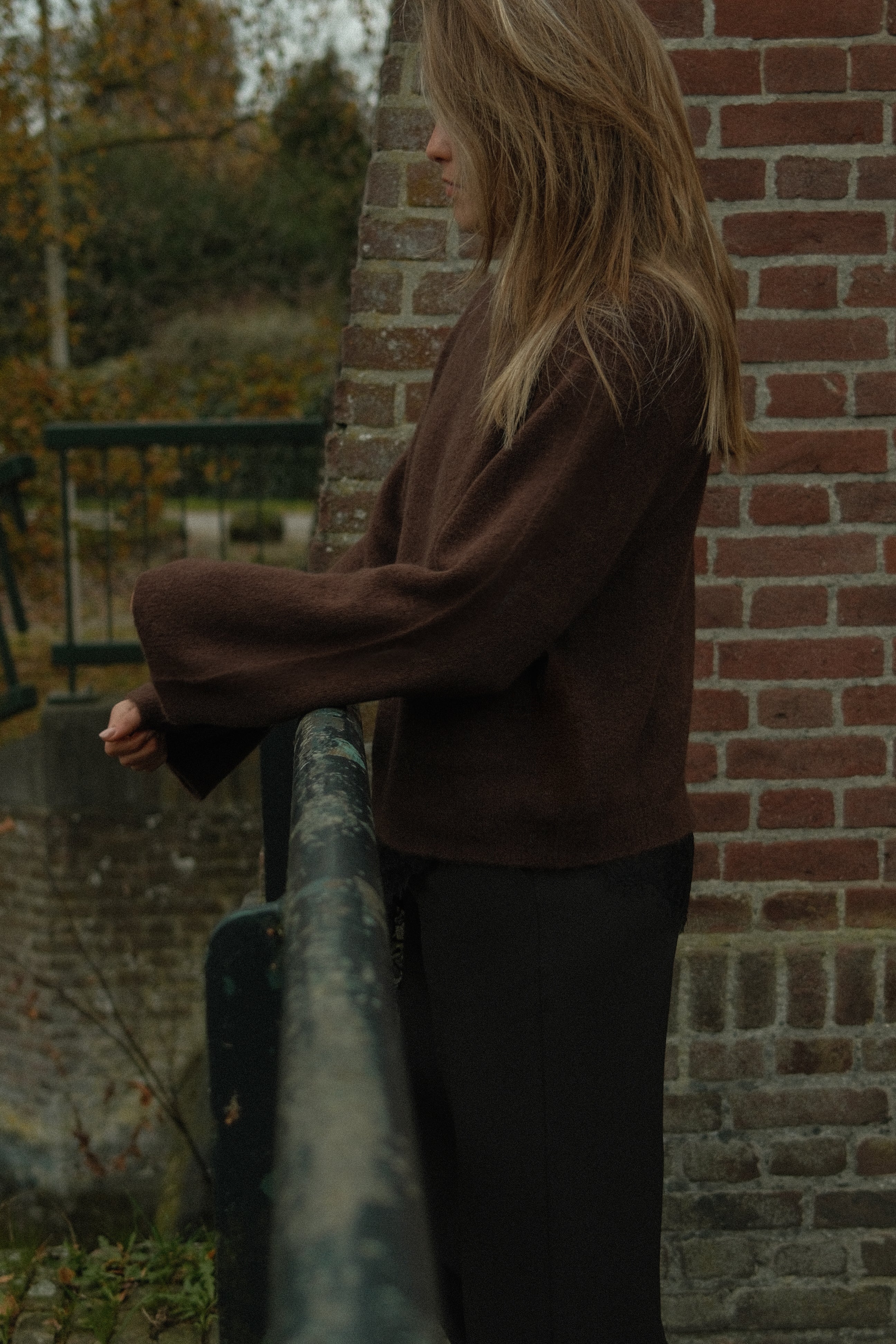 WIDE SLEEVE SARAH KNIT CHOCO