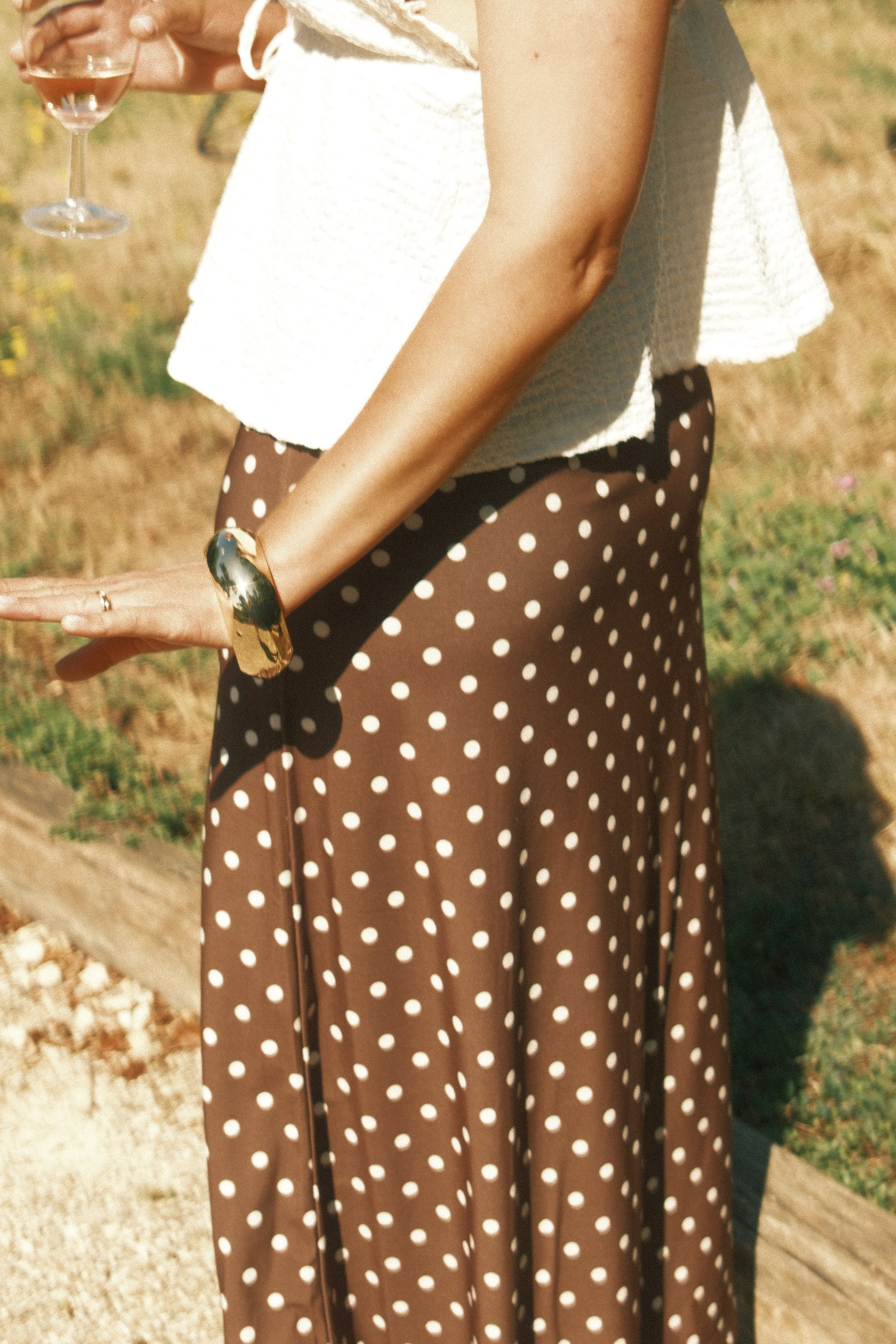 LAURA TOP OFF WHITE