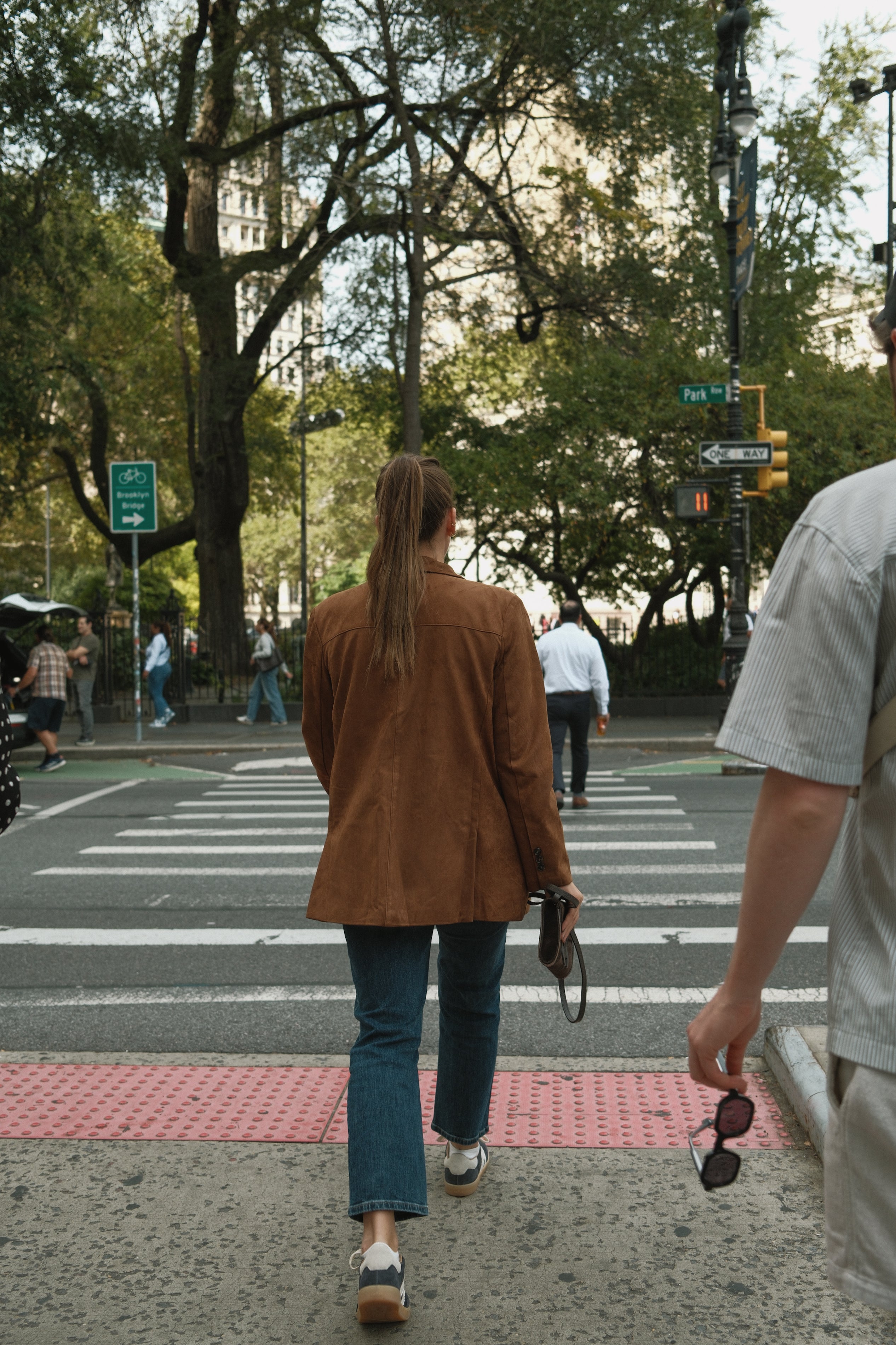 CHELSEA BLAZER CAMEL