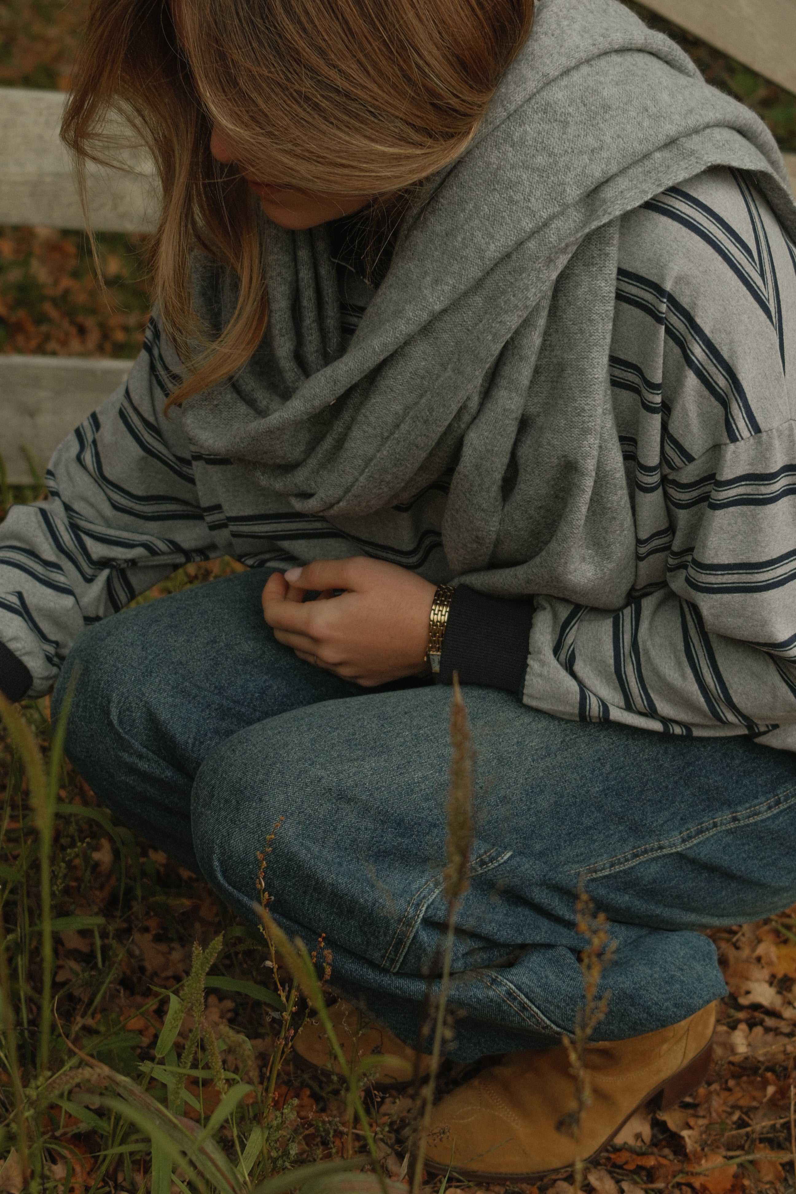 THE WRAP SCARF LIGHT GREY