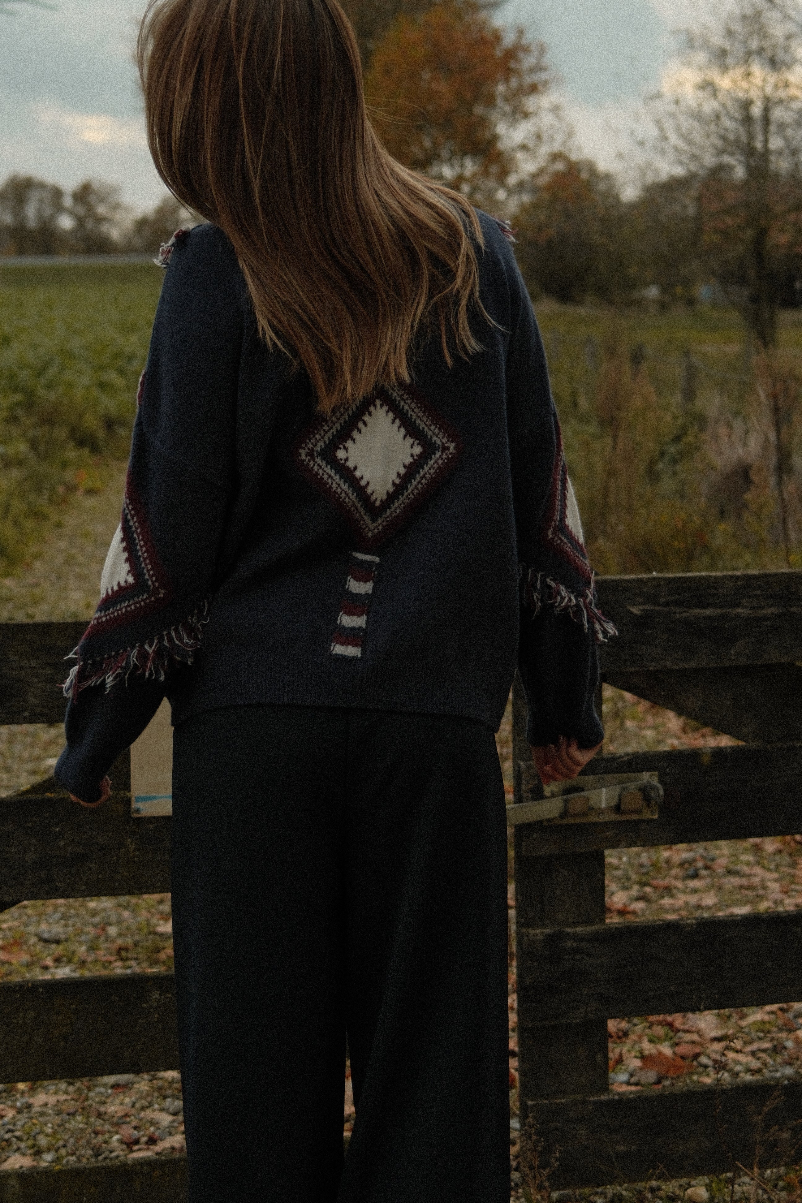 DAKOTA FRINGE CARDIGAN NAVY