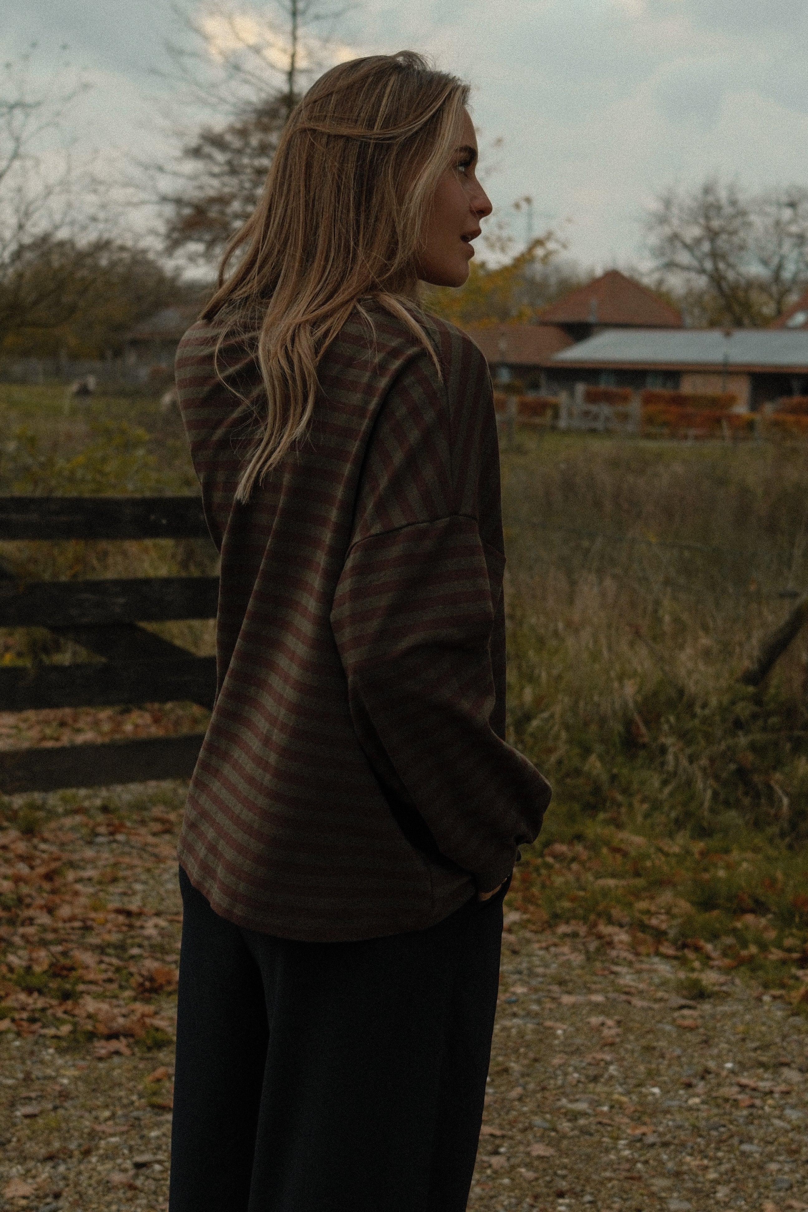 MEES SWEATER GREEN/BROWN