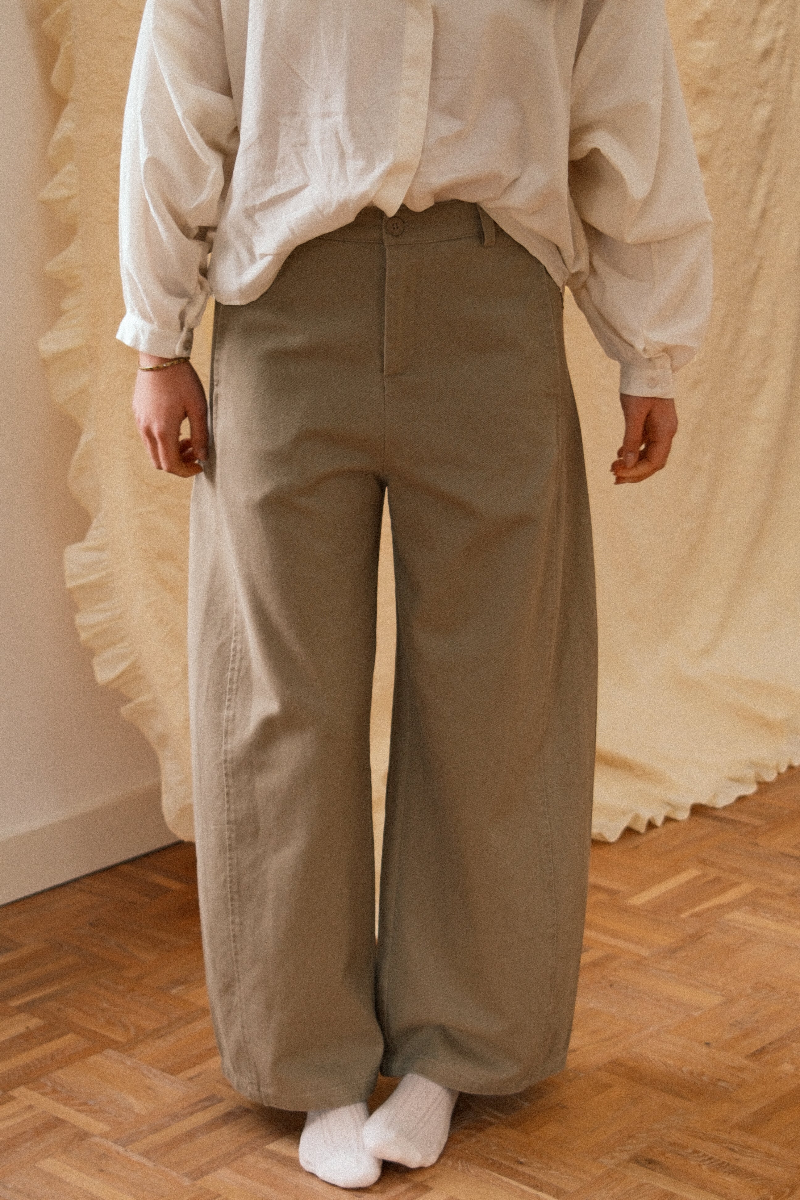 COTTON BALLOON PANTS TAUPE