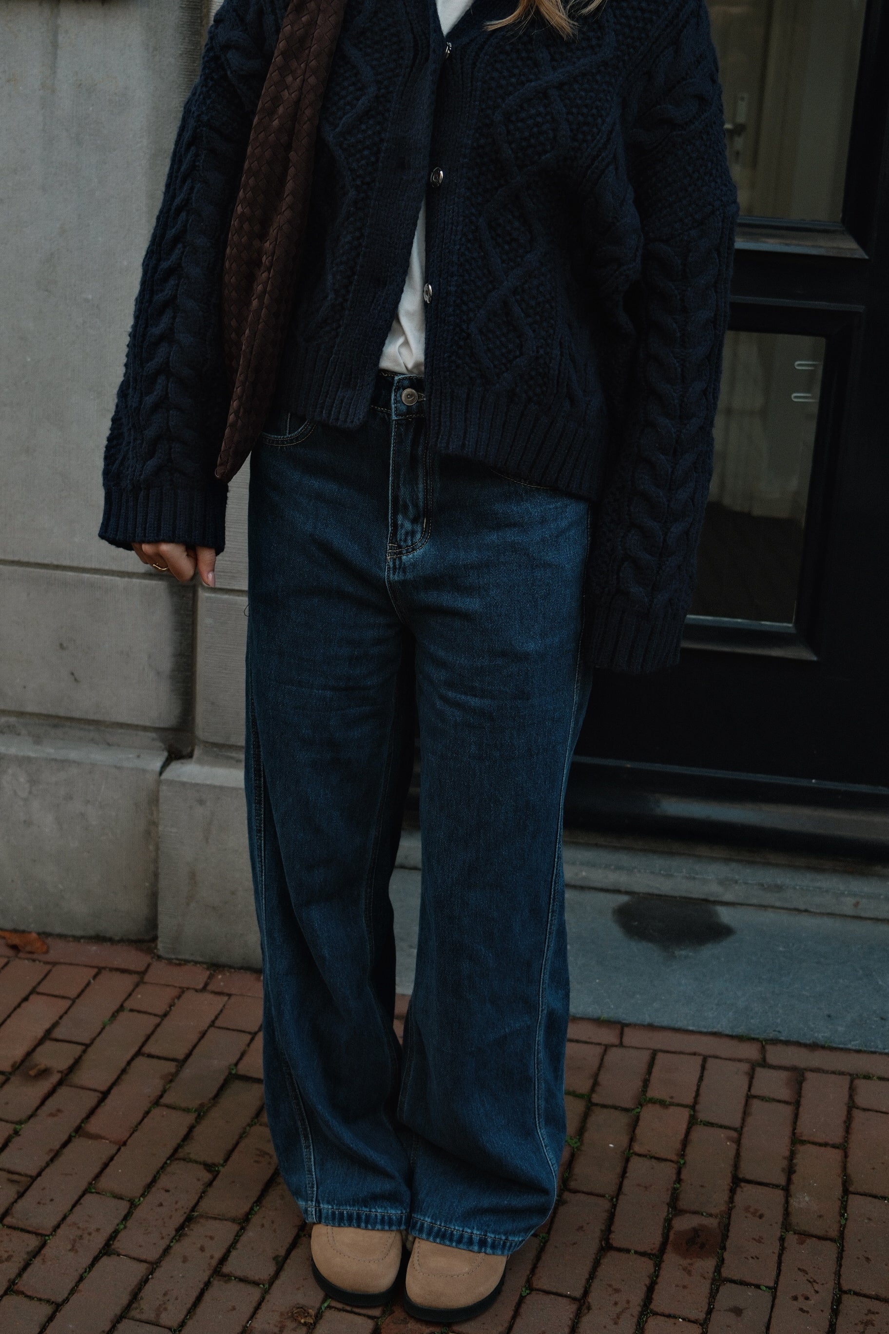 HERITAGE CABLE CARDIGAN NAVY