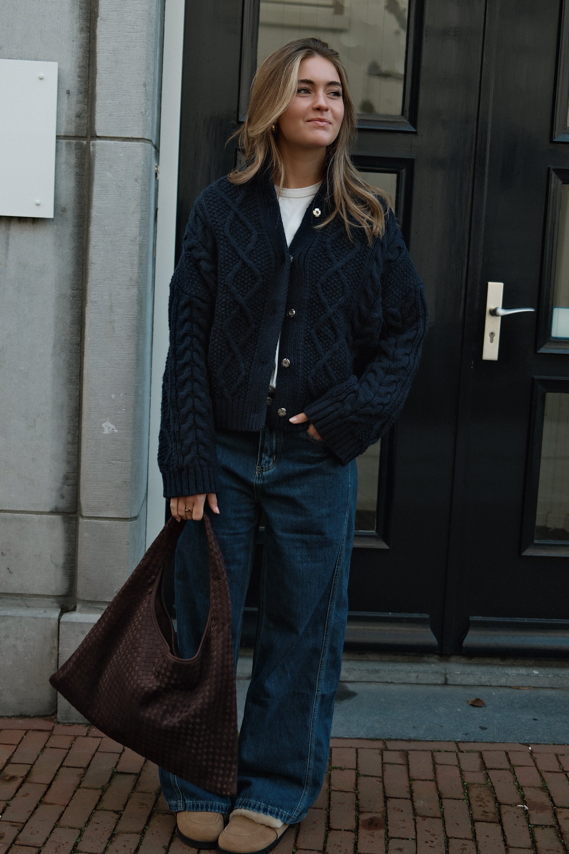 HERITAGE CABLE CARDIGAN NAVY