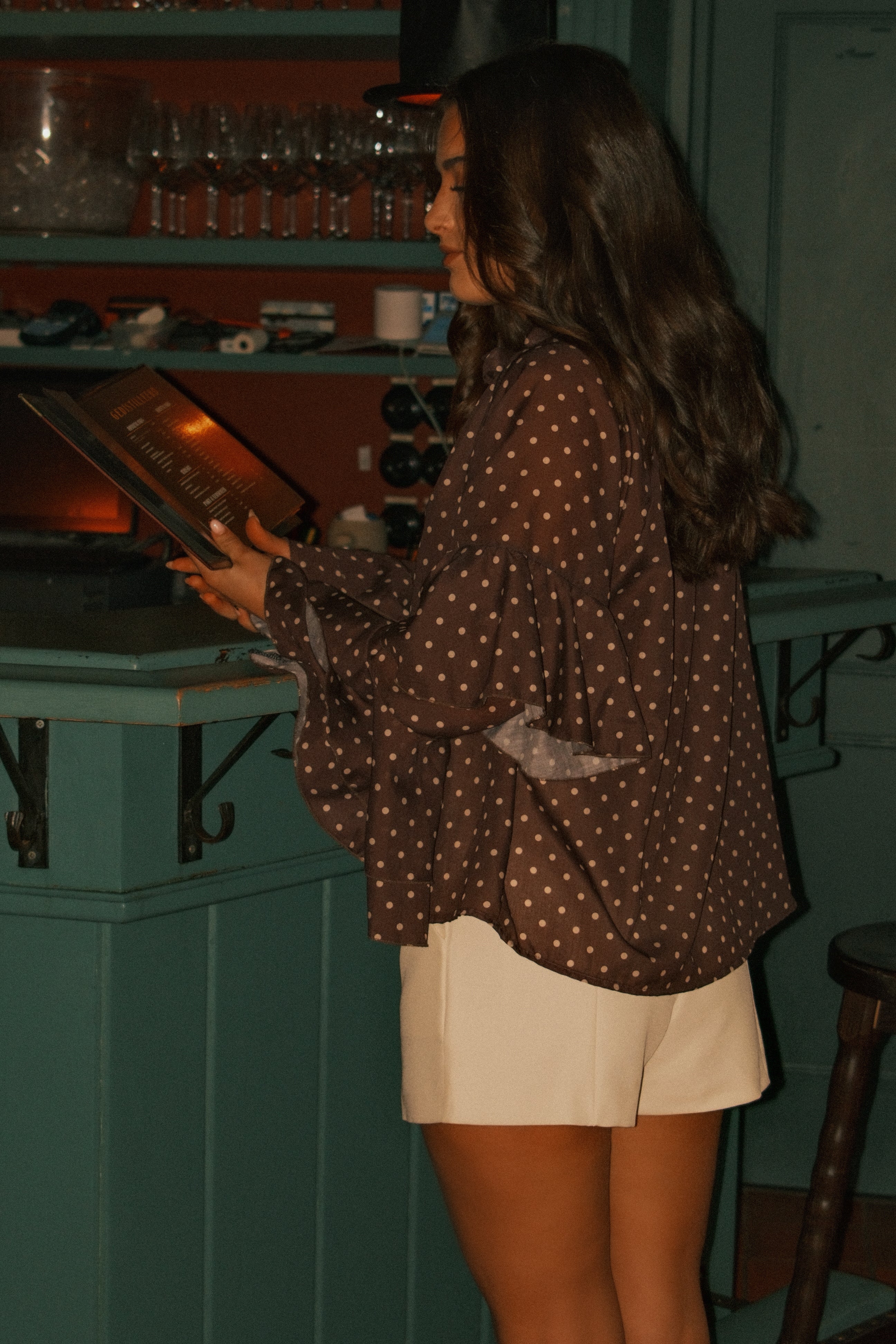 POLKADOT HOLIDAY BLOUSE CHOCO