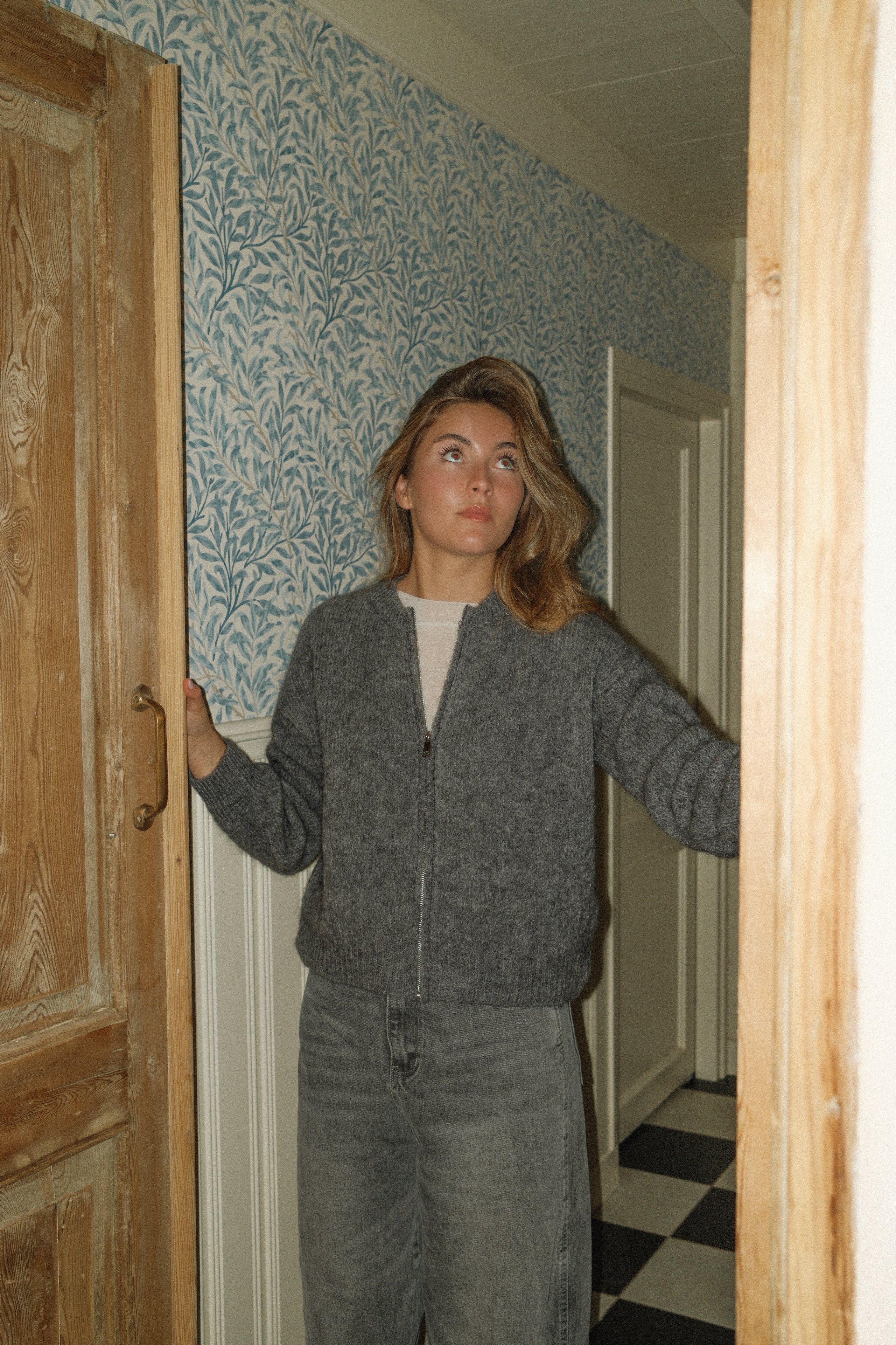 THE SOFIA ZIP CARDIGAN GREY