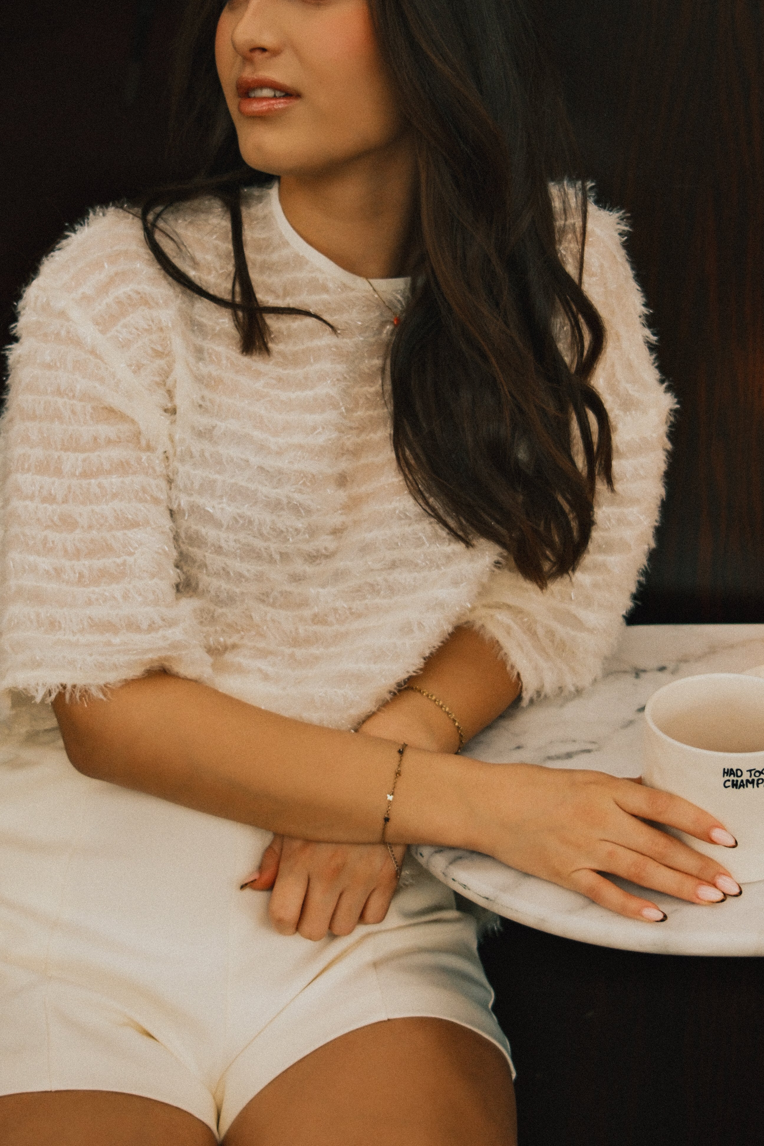 THE HOLIDAYS TOP ECRU