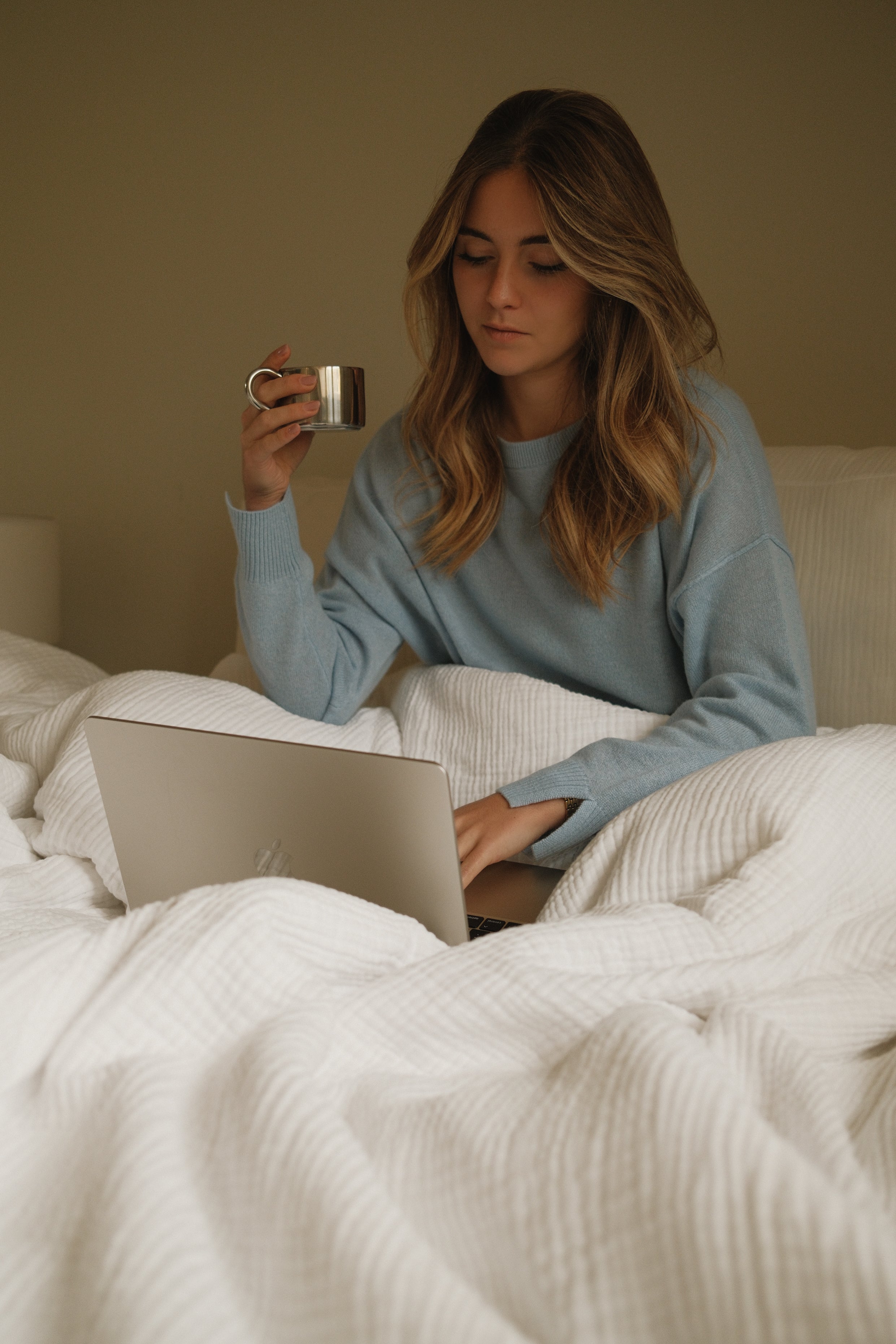 CASHMERE U.E.S. KNIT BABY BLUE
