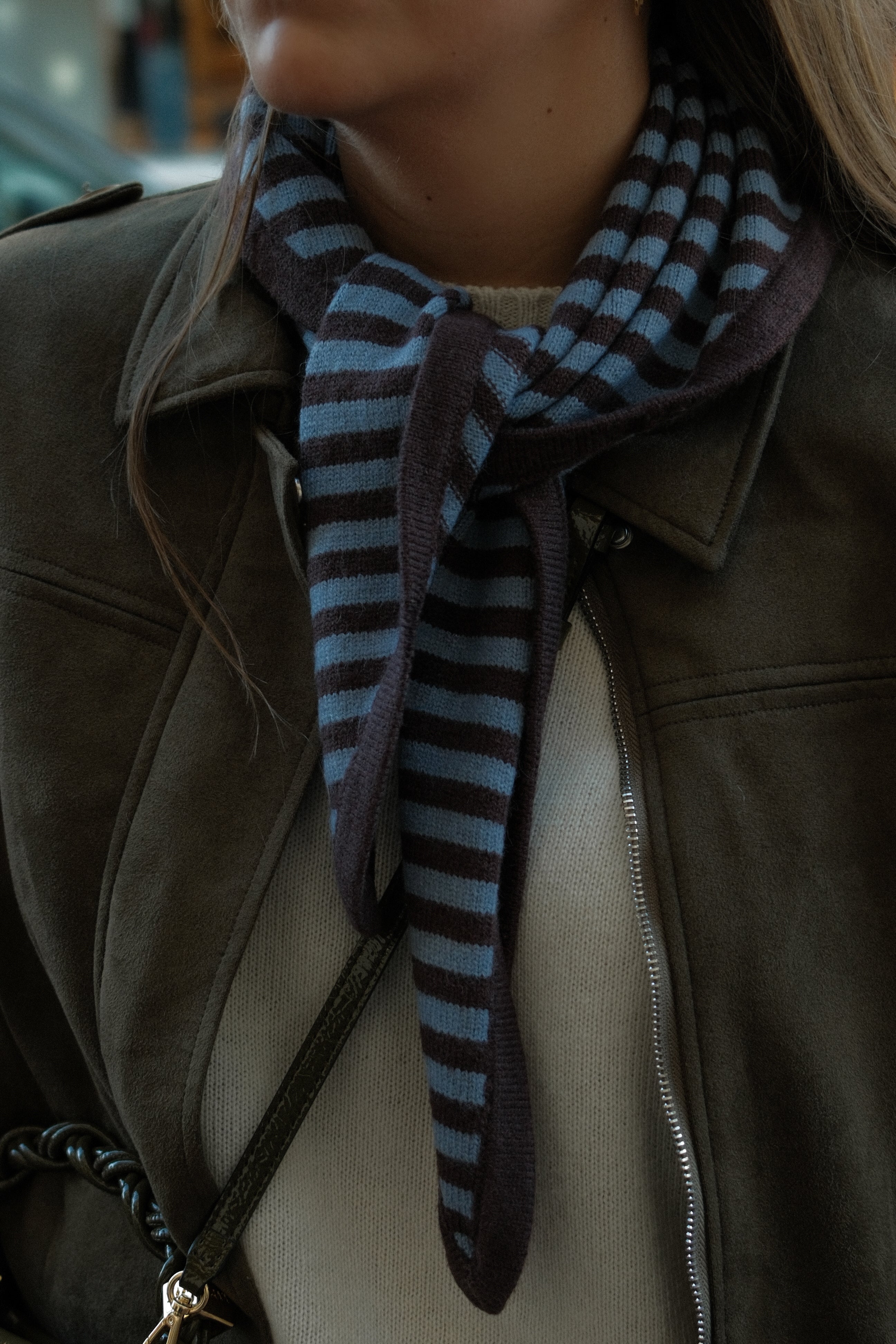 THE STRIPED A/S SCARF CHOCO/BLUE