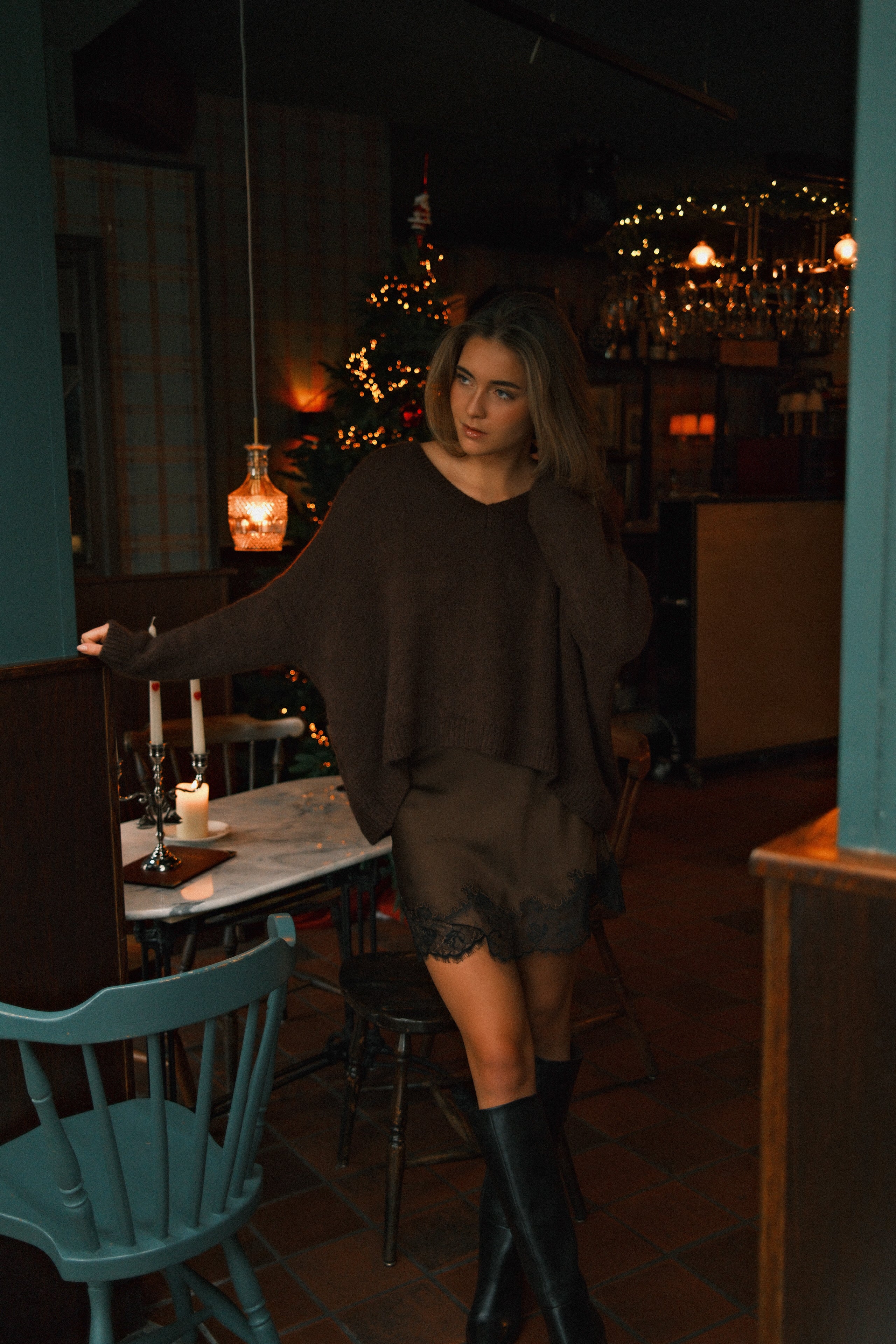 OVERSIZED V KNIT CHOCO