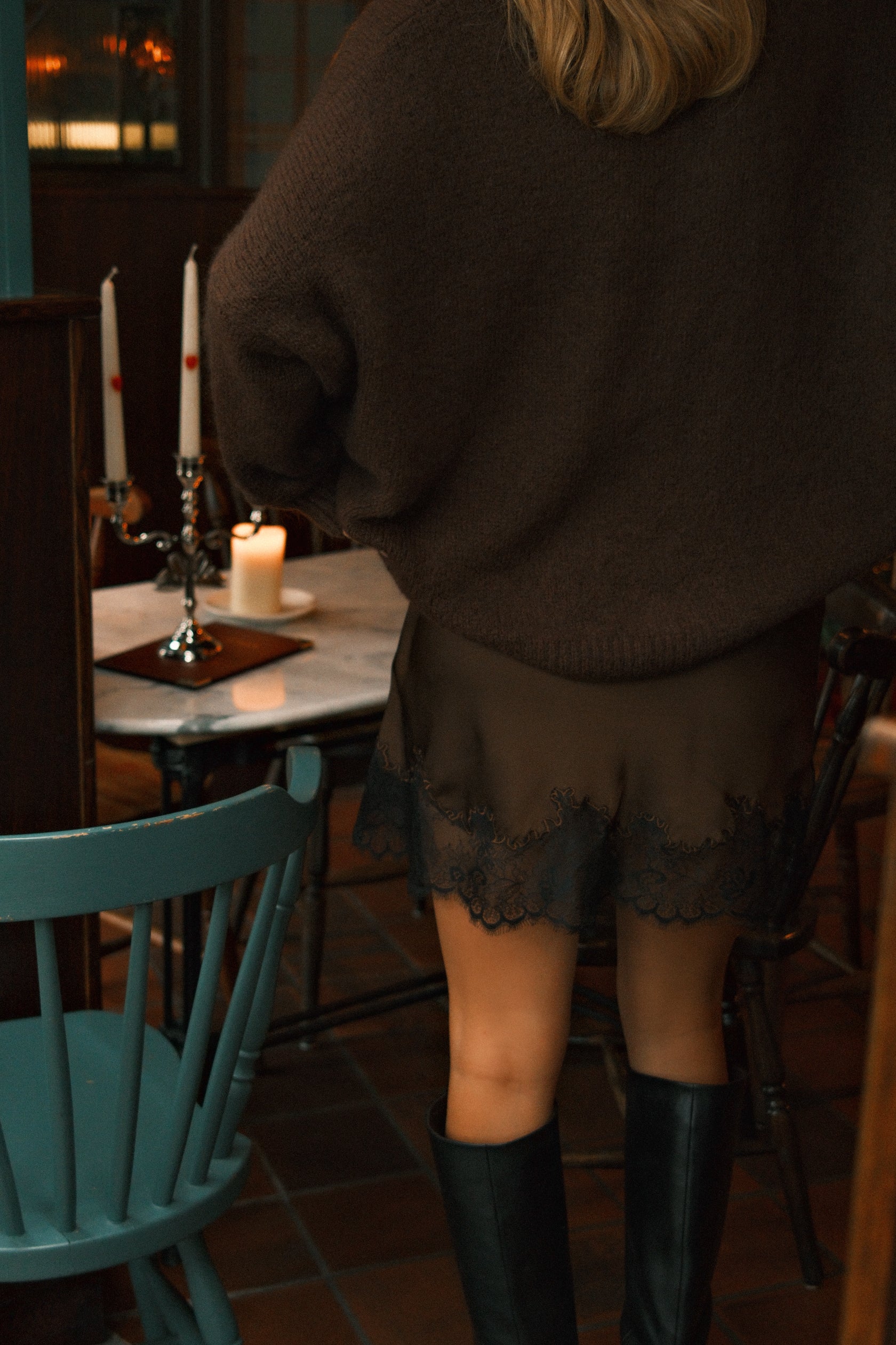 SATIN LACEY SKIRT CHOCO