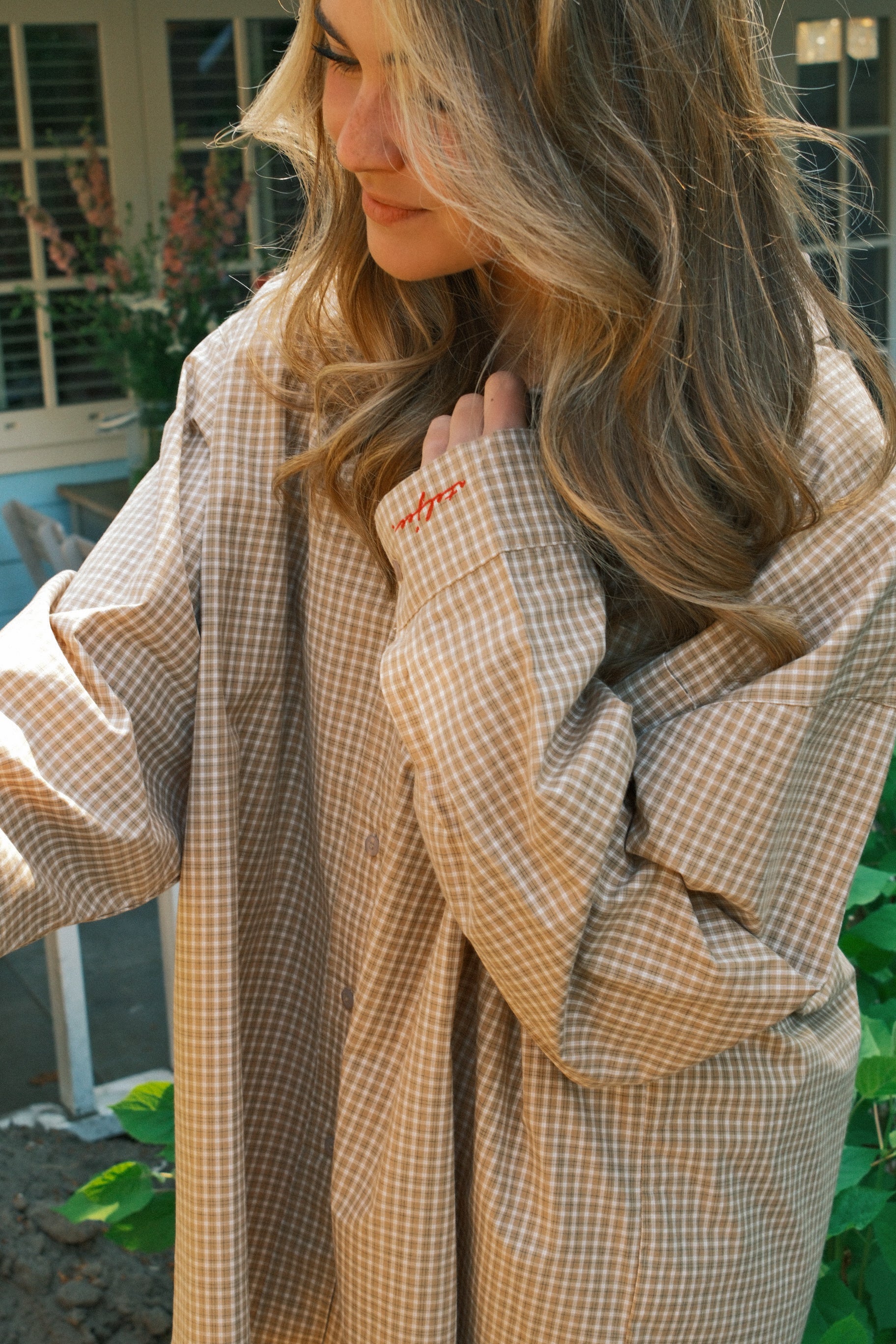 SIGNATURE ATELJEE SHIRT BEIGE