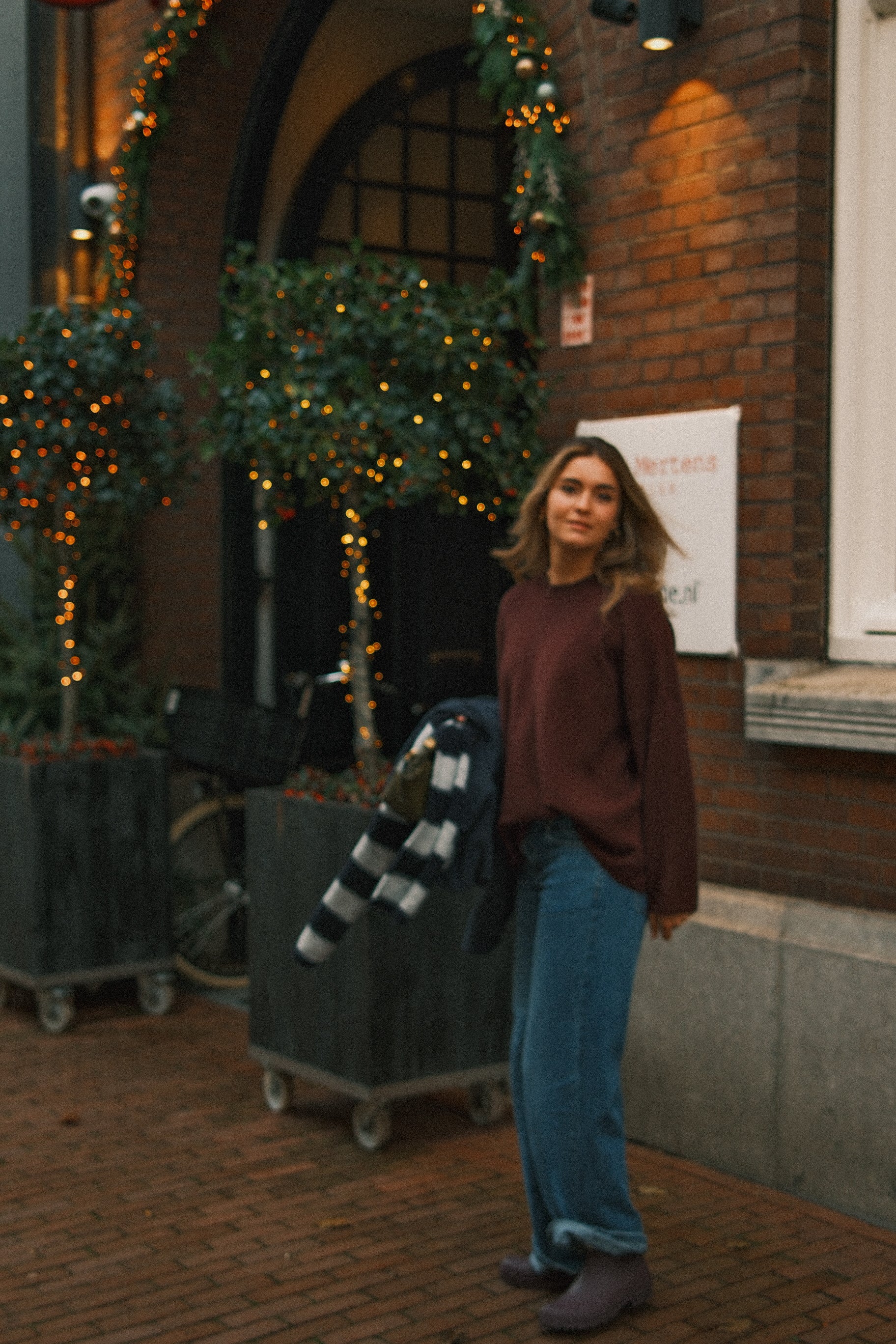 OVERSIZED ELLE SWEATER BORDEAUX