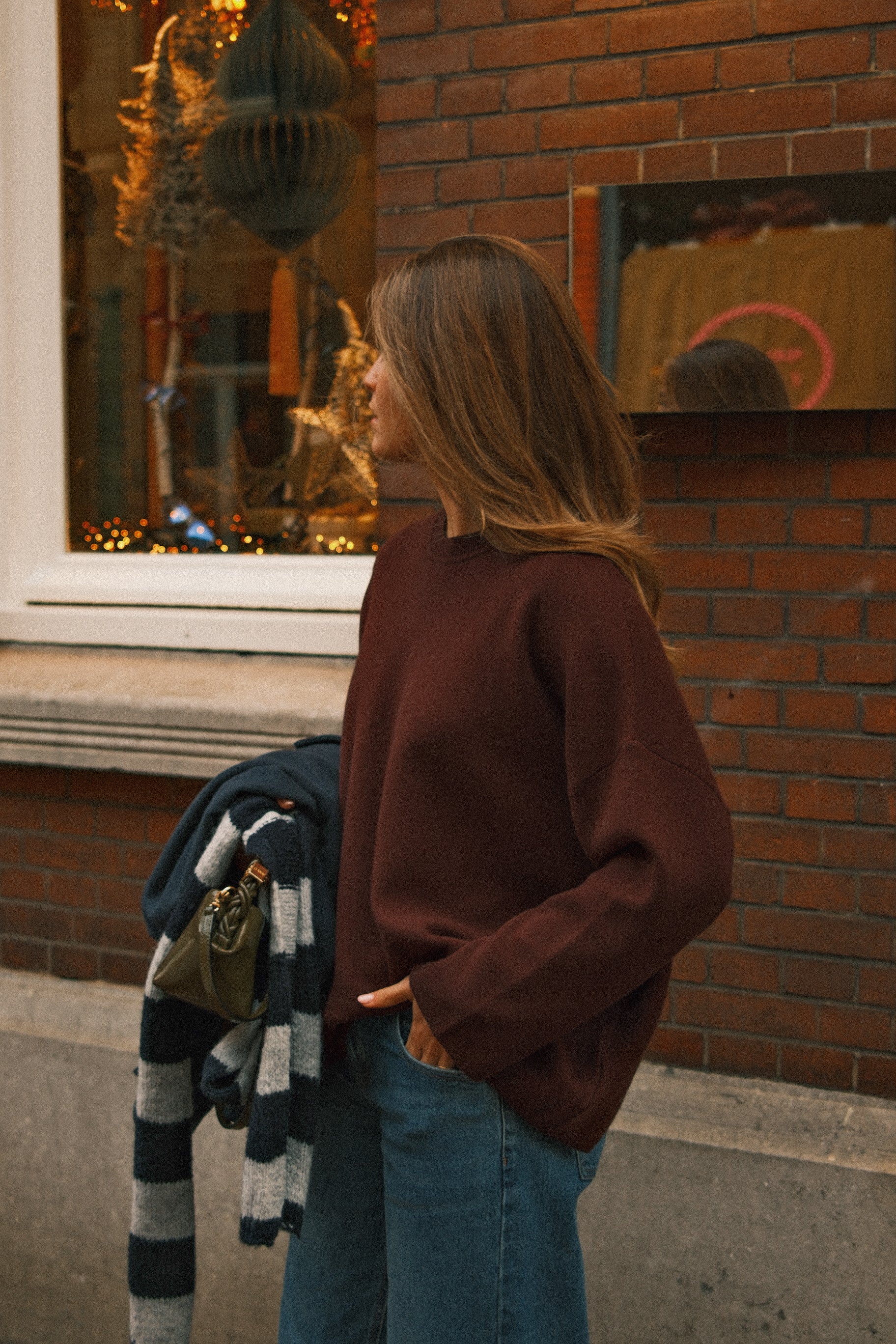OVERSIZED ELLE SWEATER BORDEAUX