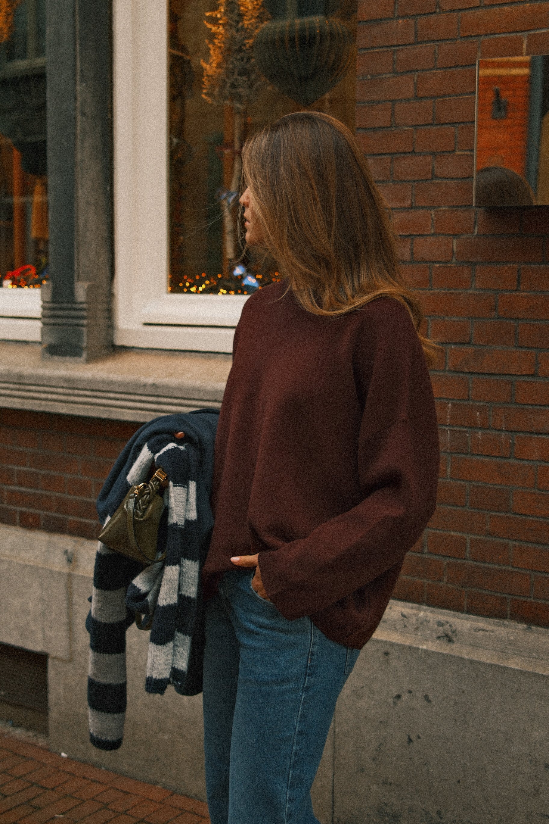 OVERSIZED ELLE SWEATER BORDEAUX