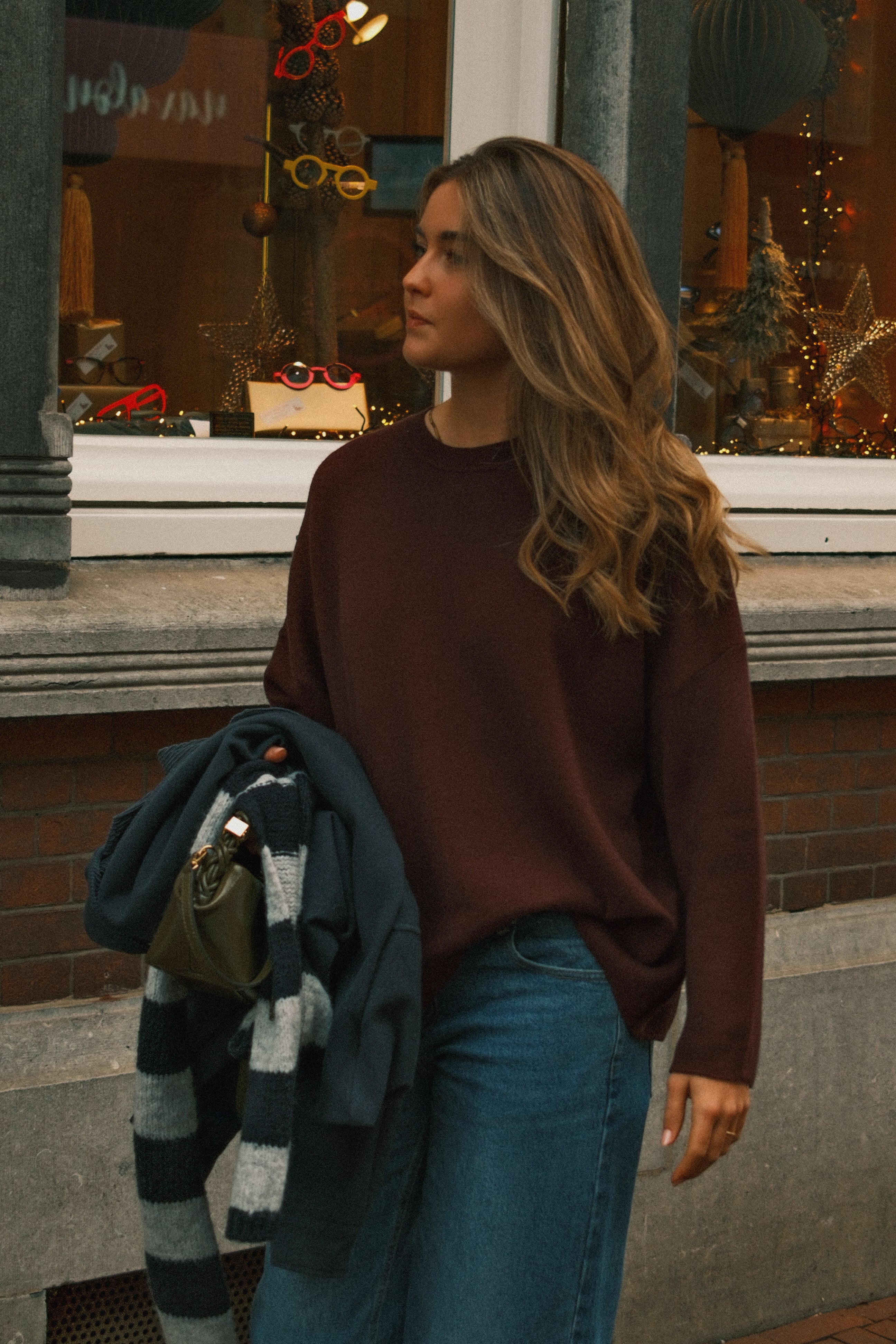 OVERSIZED ELLE SWEATER BORDEAUX