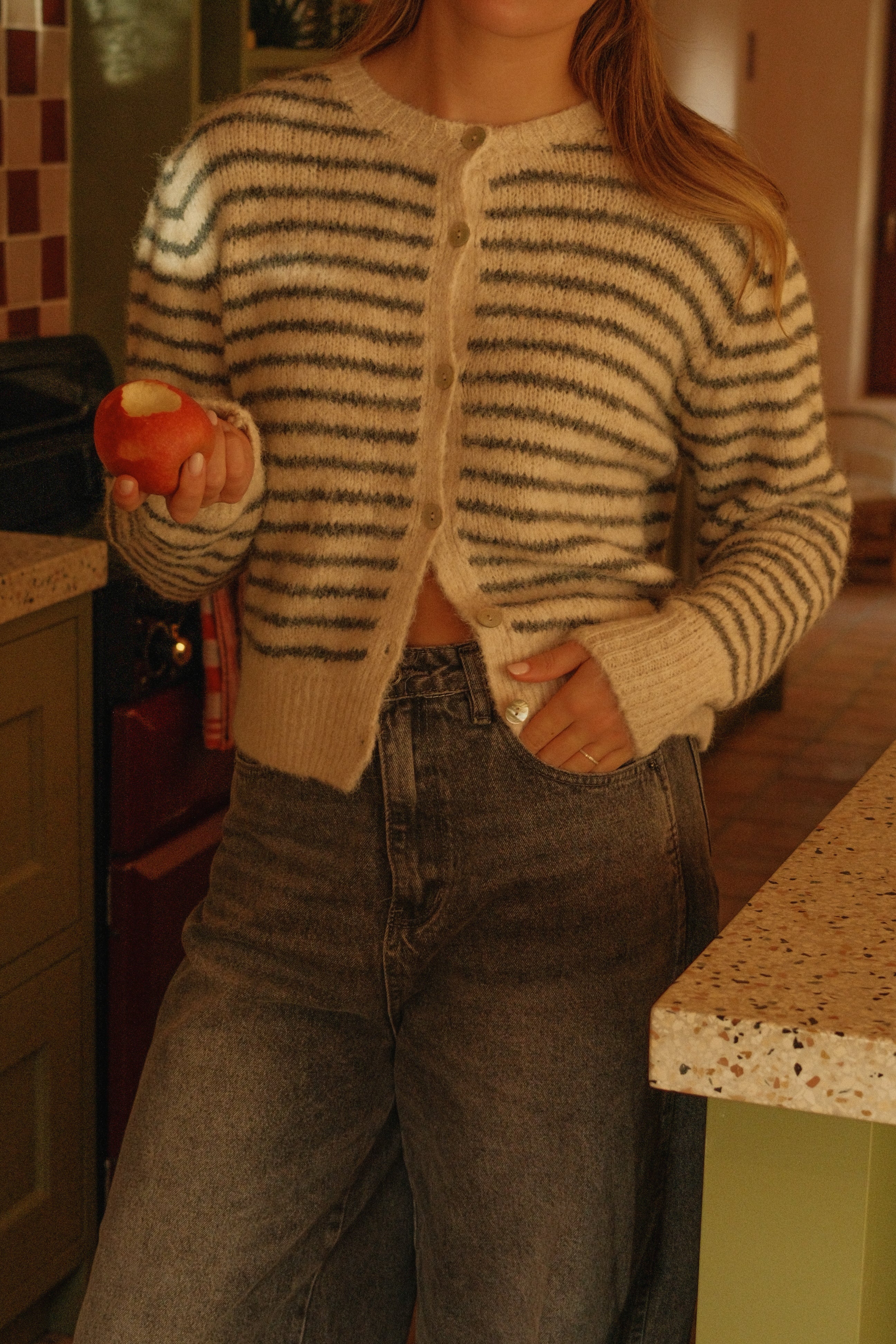 THE CHARLOTTE CARDIGAN STRIPED GREY