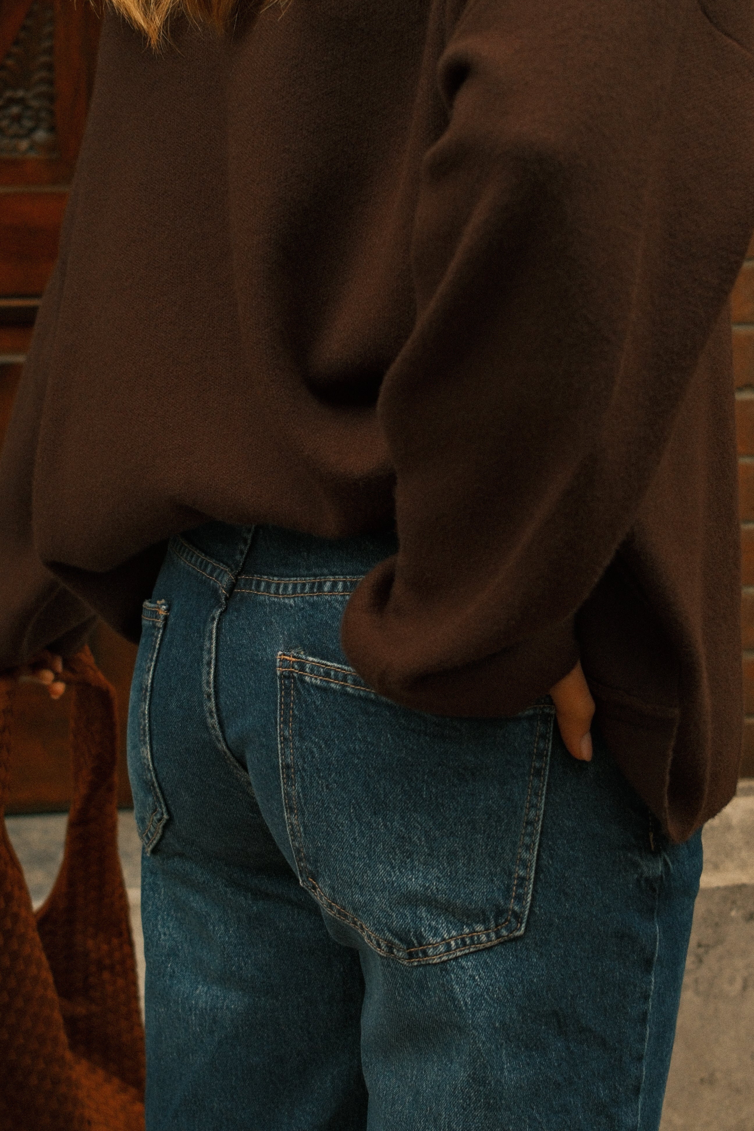 OVERSIZED ELLE SWEATER CHOCO