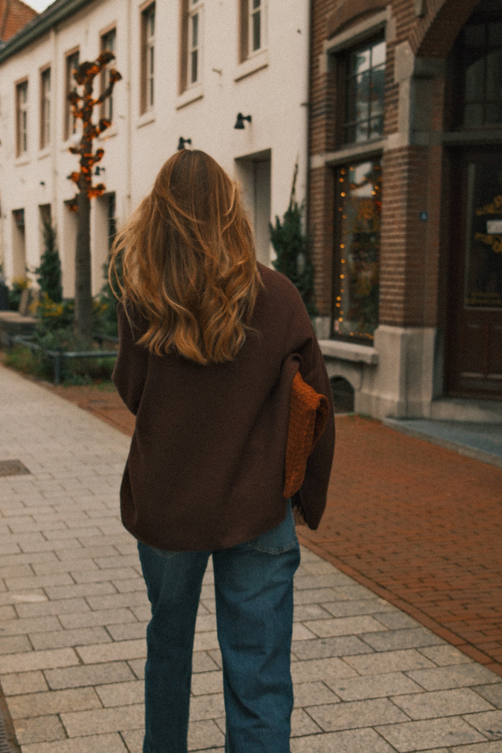 OVERSIZED ELLE SWEATER CHOCO