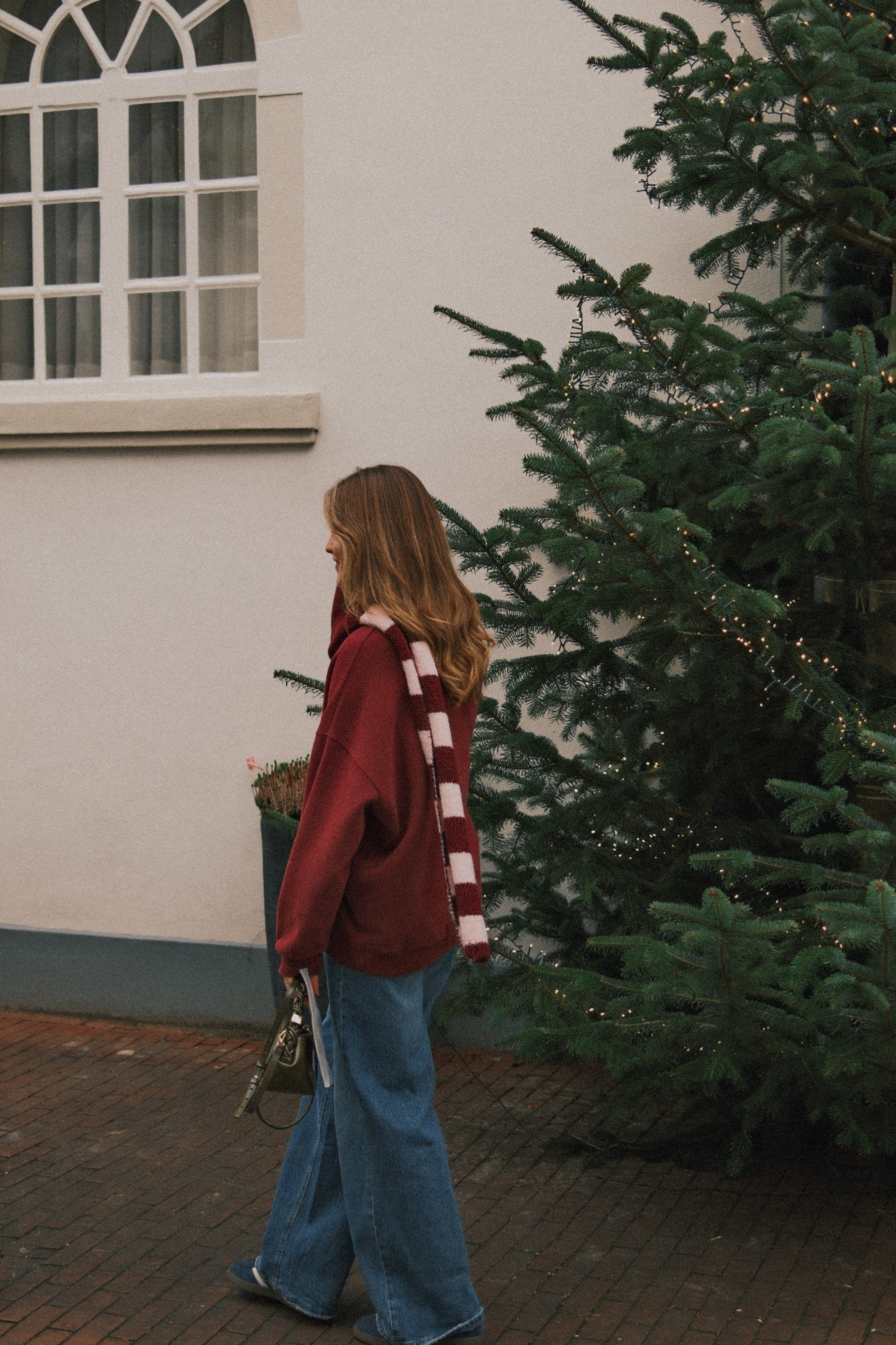 OVERSIZED WINTER SWEATER BORDEAUX