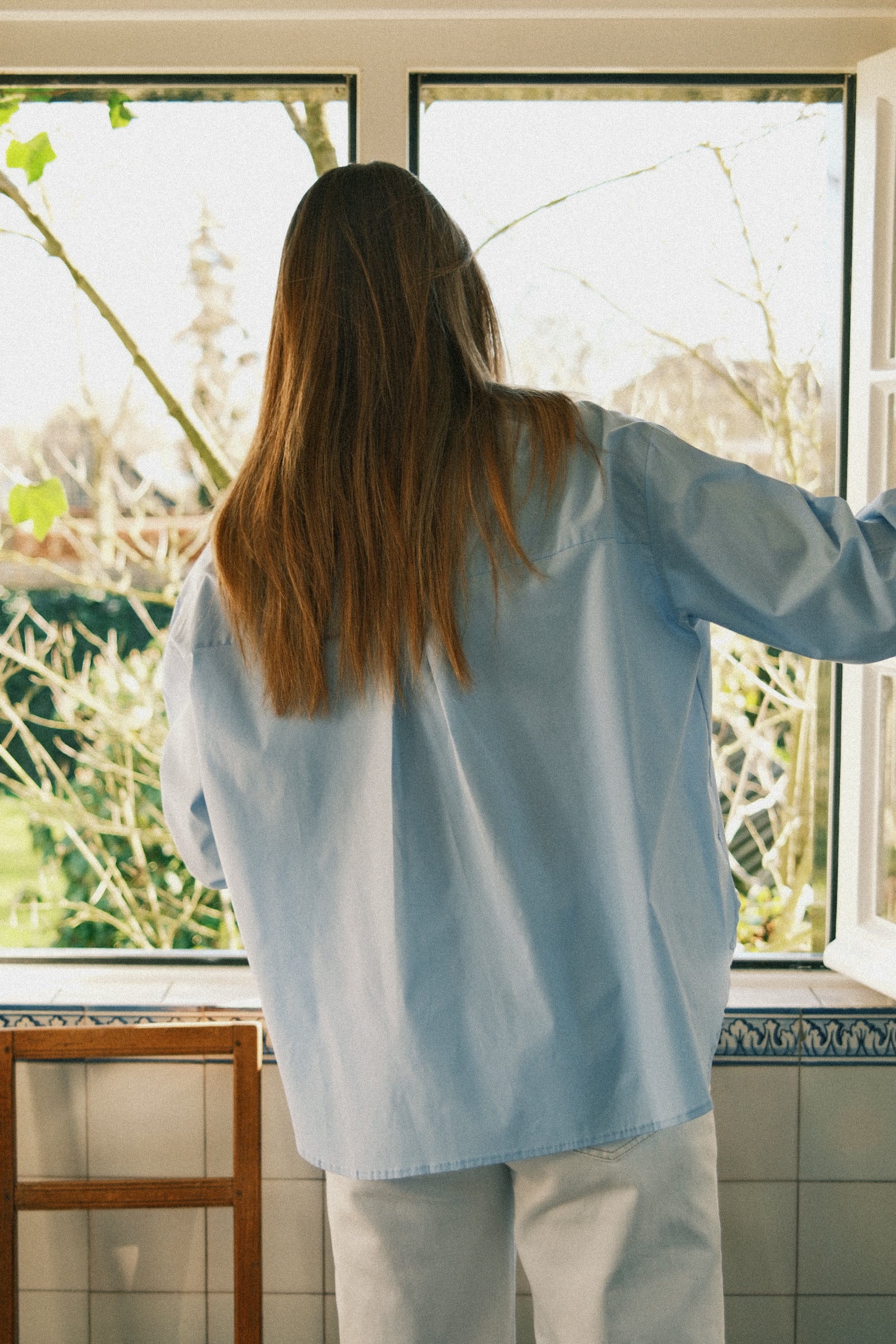 THE JULIA SHIRT LIGHT BLUE