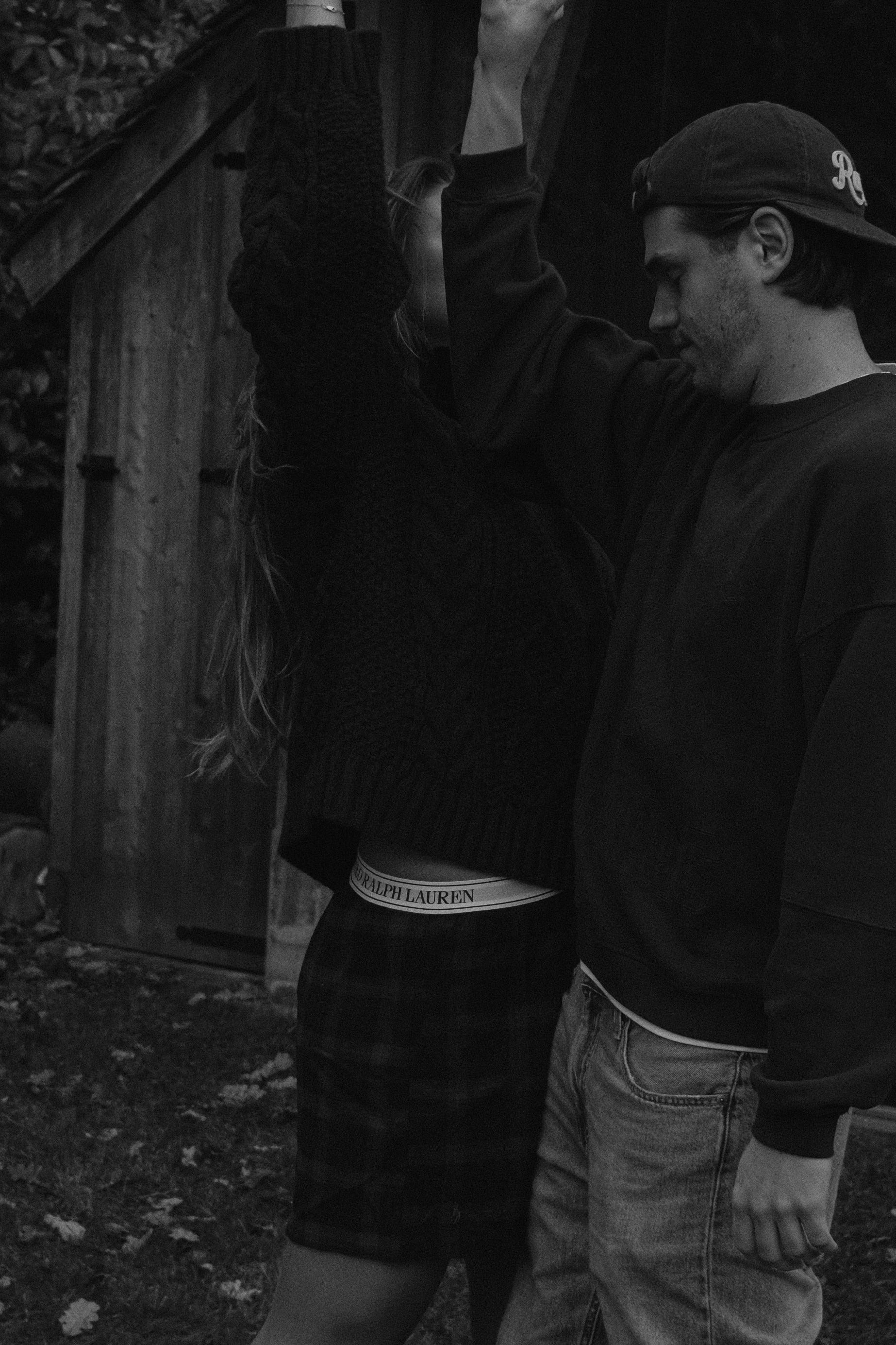 HERITAGE CABLE CARDIGAN NAVY