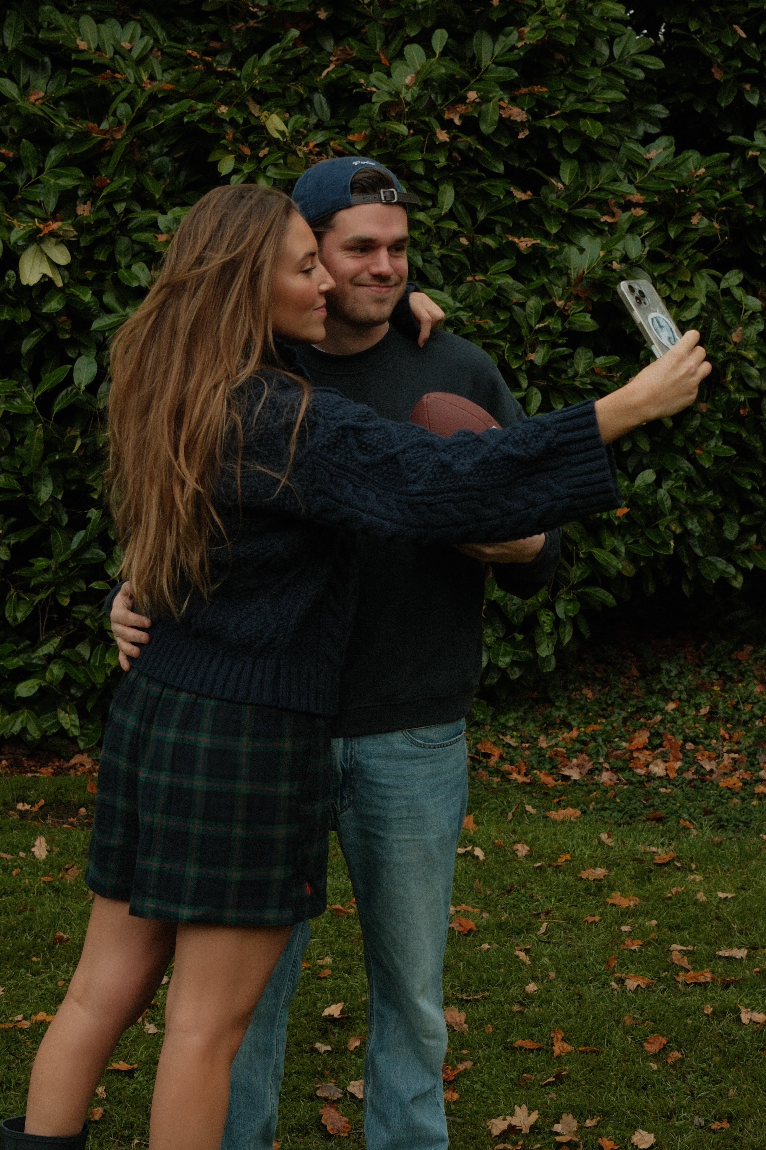 HERITAGE CABLE CARDIGAN NAVY