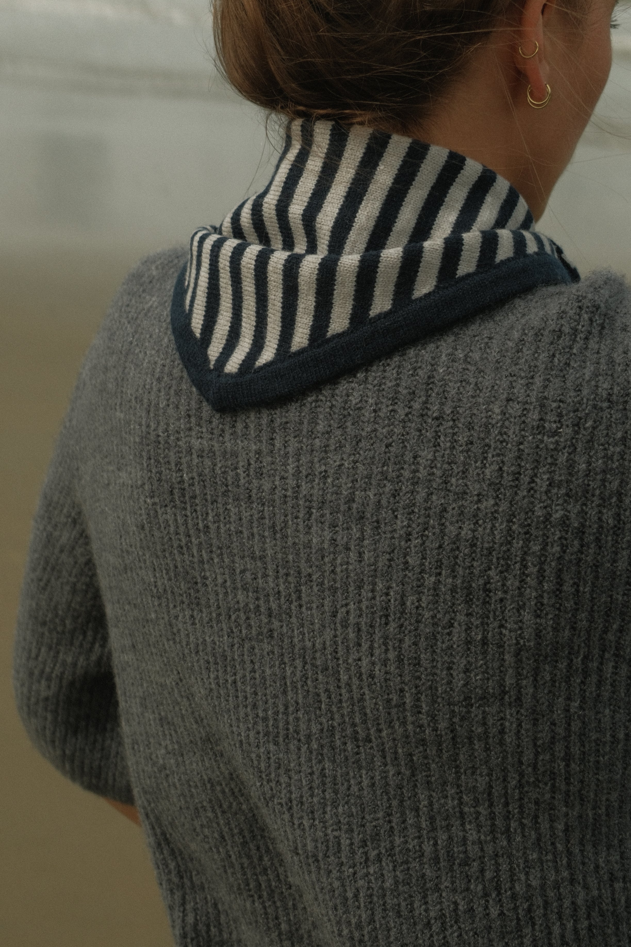 THE STRIPED A/S SCARF NAVY