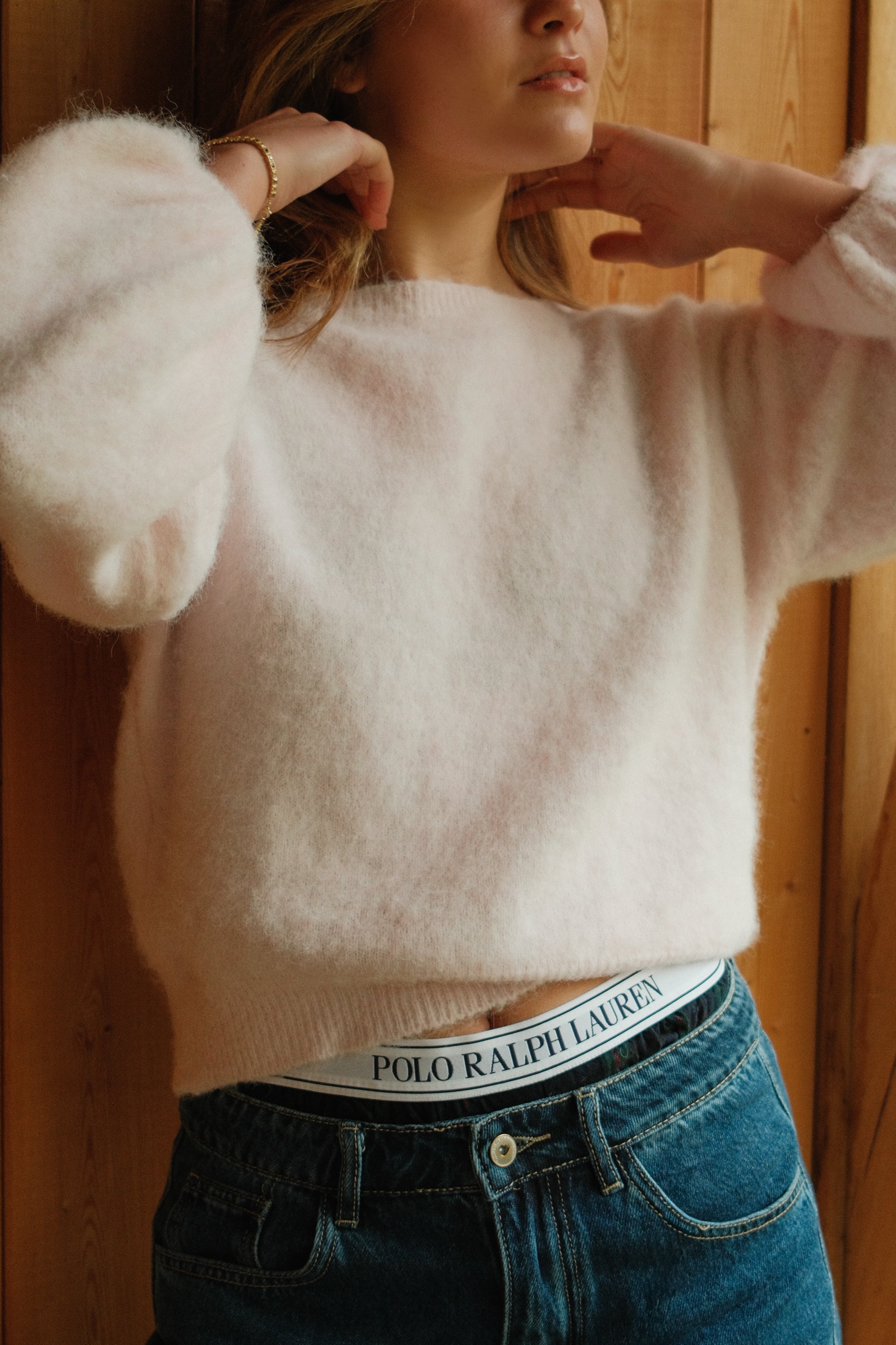 OFF SHOULDER KNIT BABY PINK