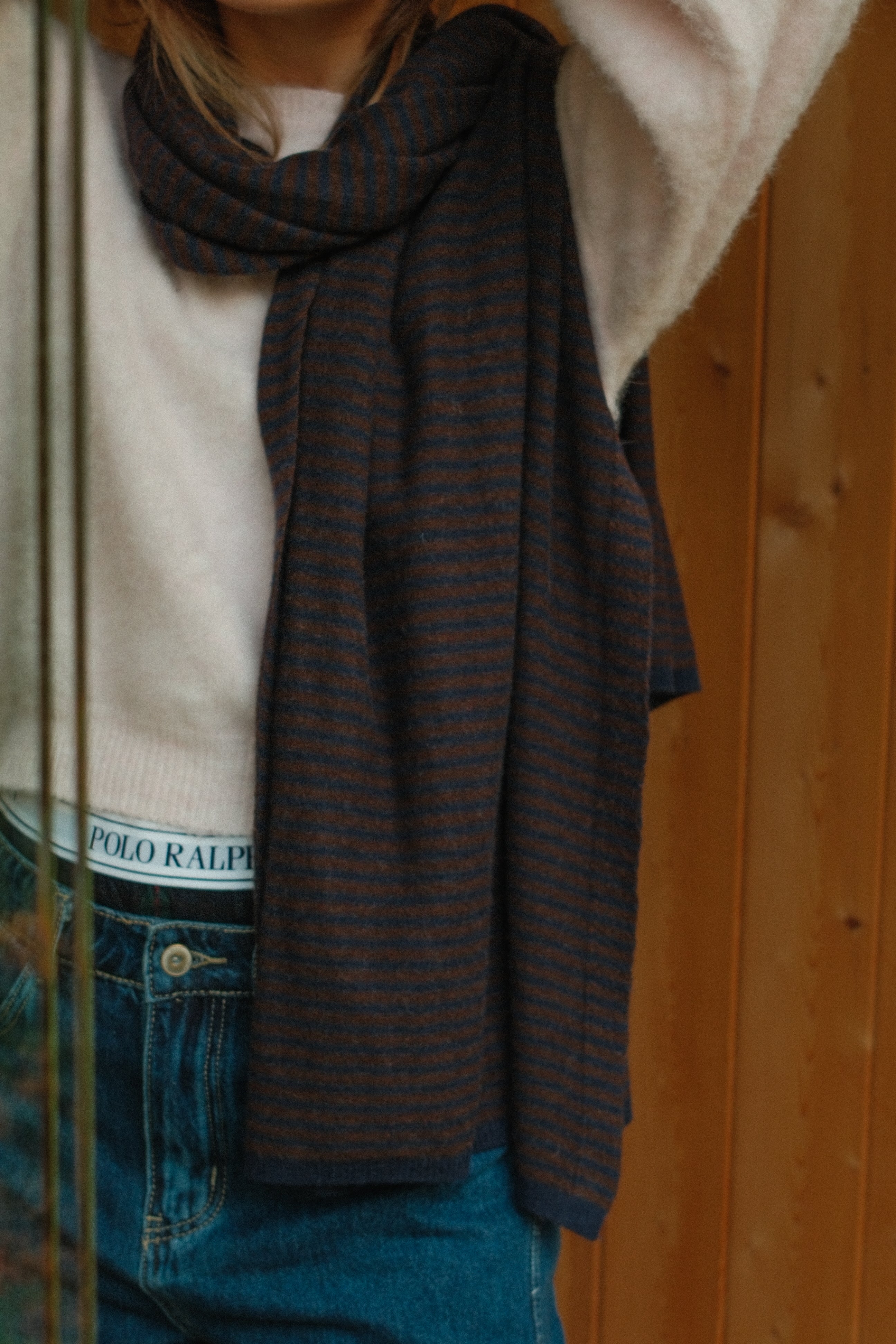 A/S SCARF STRIPED NAVY/CHOCO