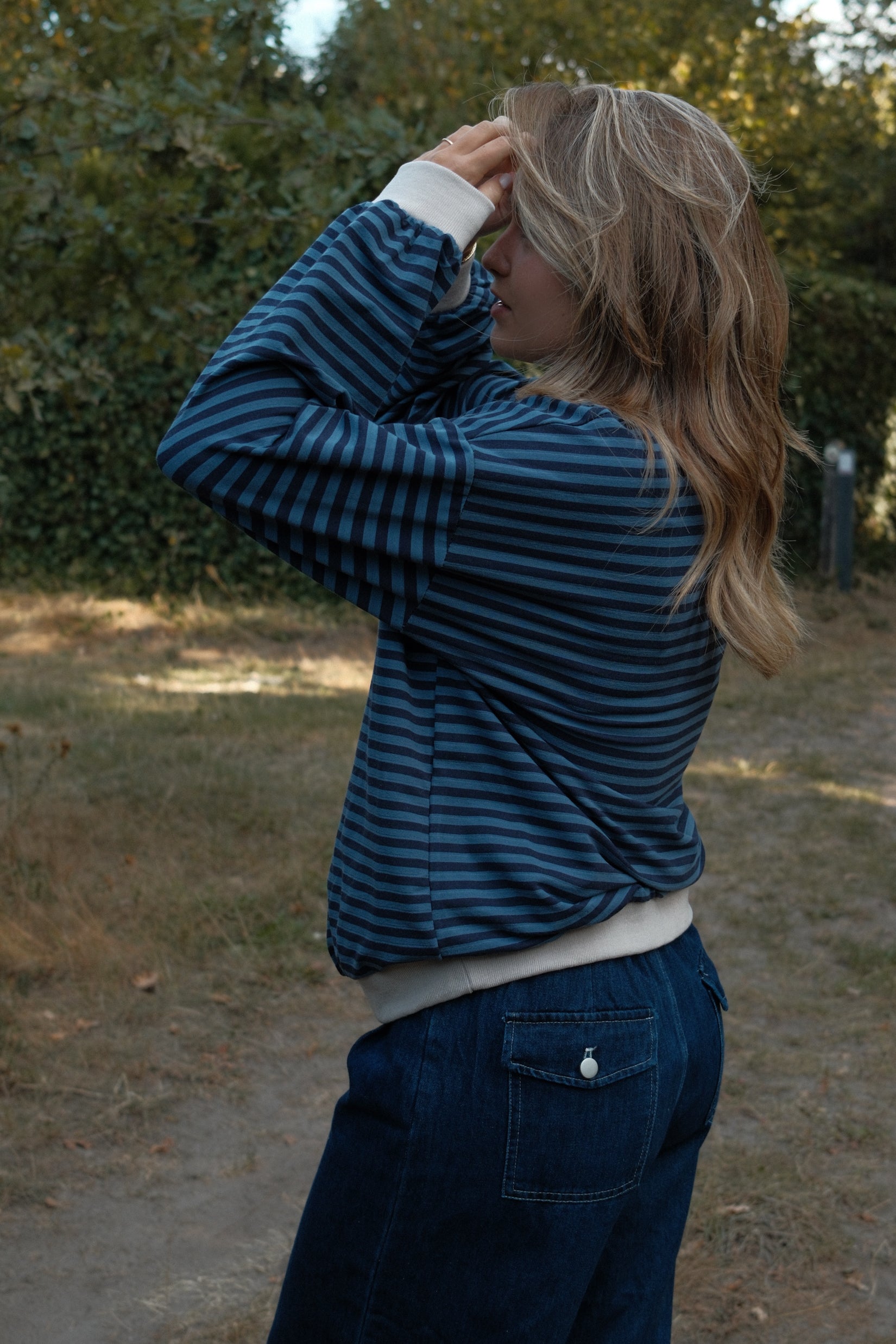 ANNIE SWEATER STRIPED NAVY