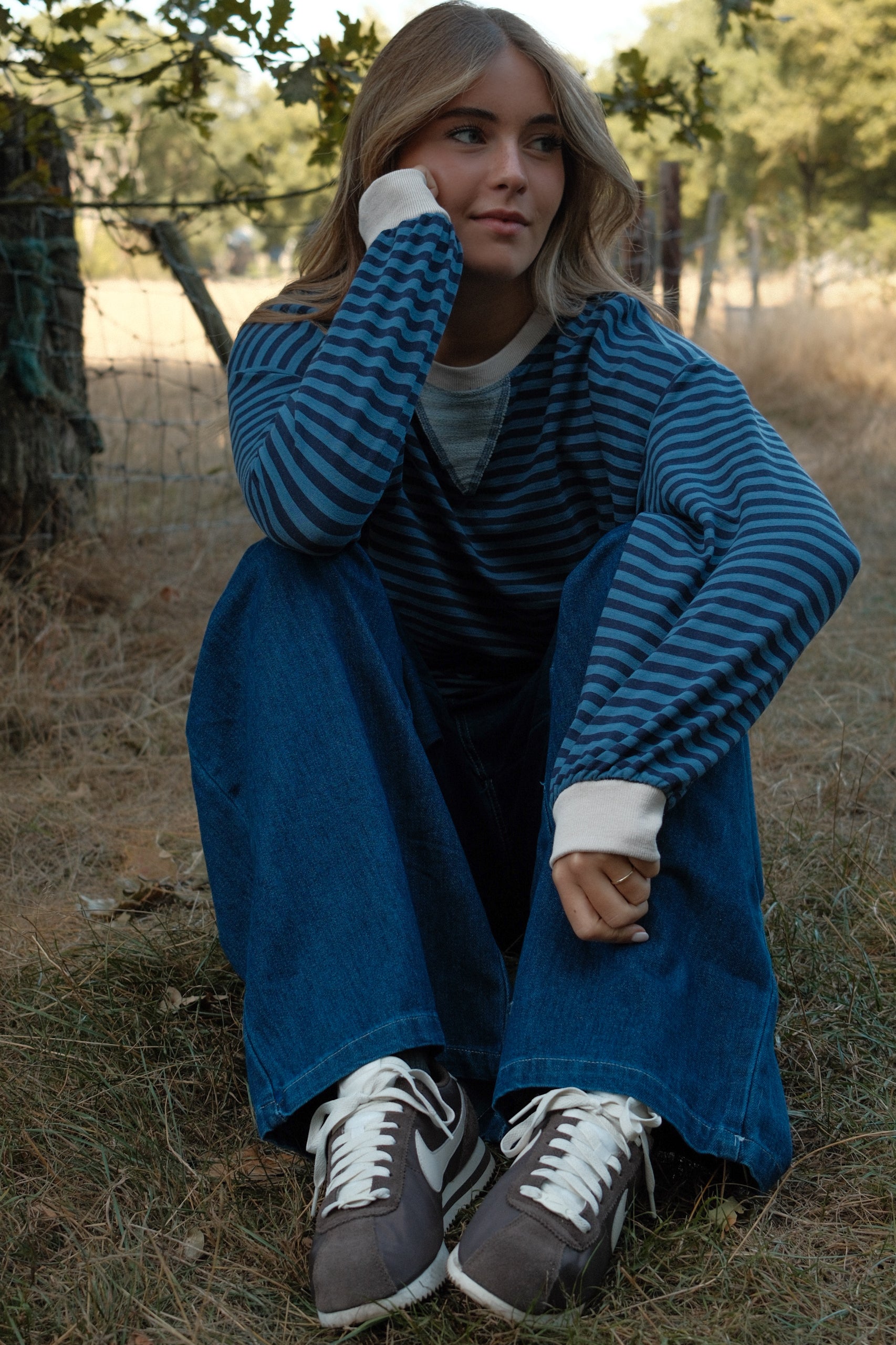 ANNIE SWEATER STRIPED NAVY