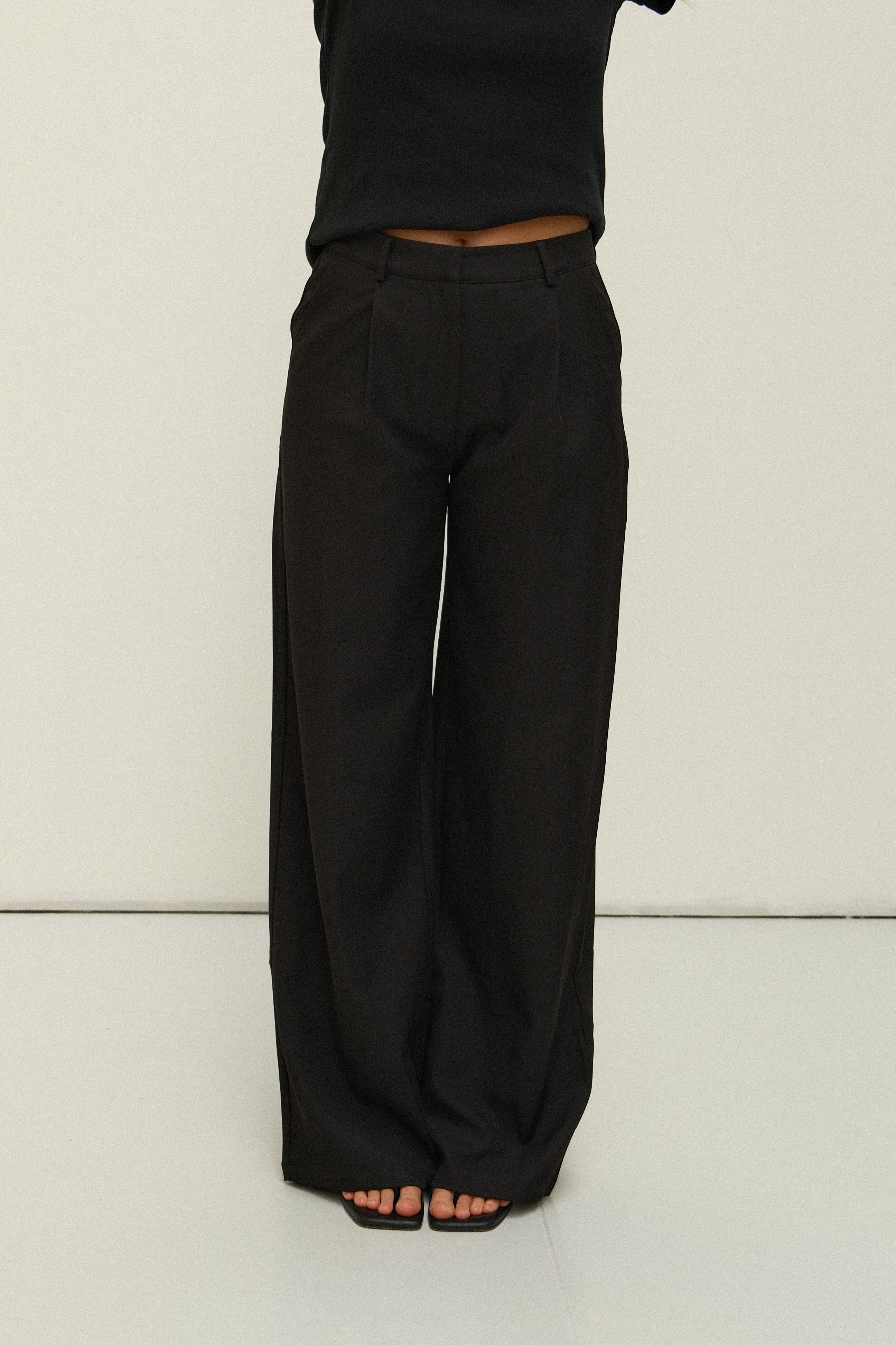 WIDE LEG MID WAIST PANTALON BLACK